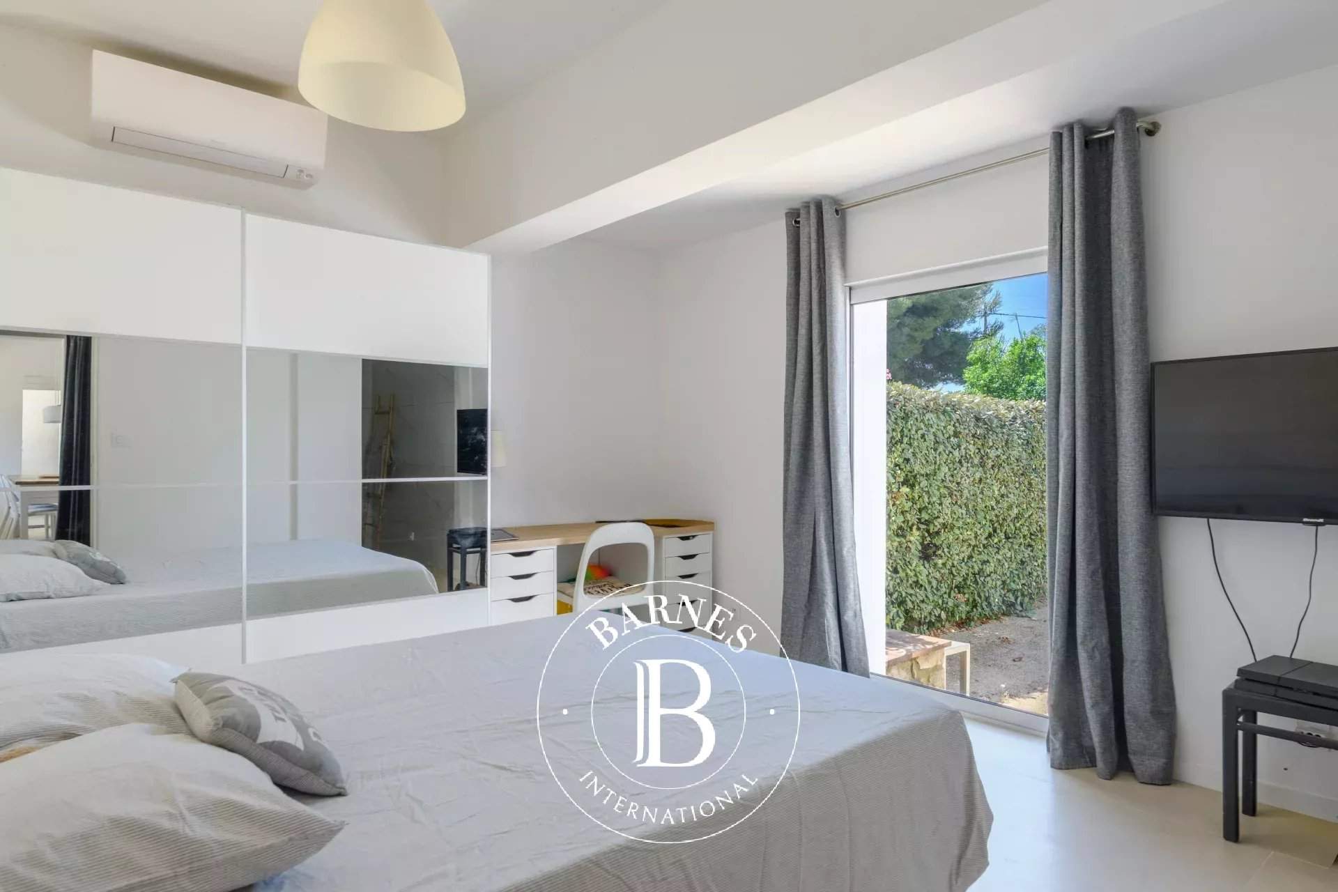 Sanary-sur-Mer  - Villa 4 Bedrooms - picture 14