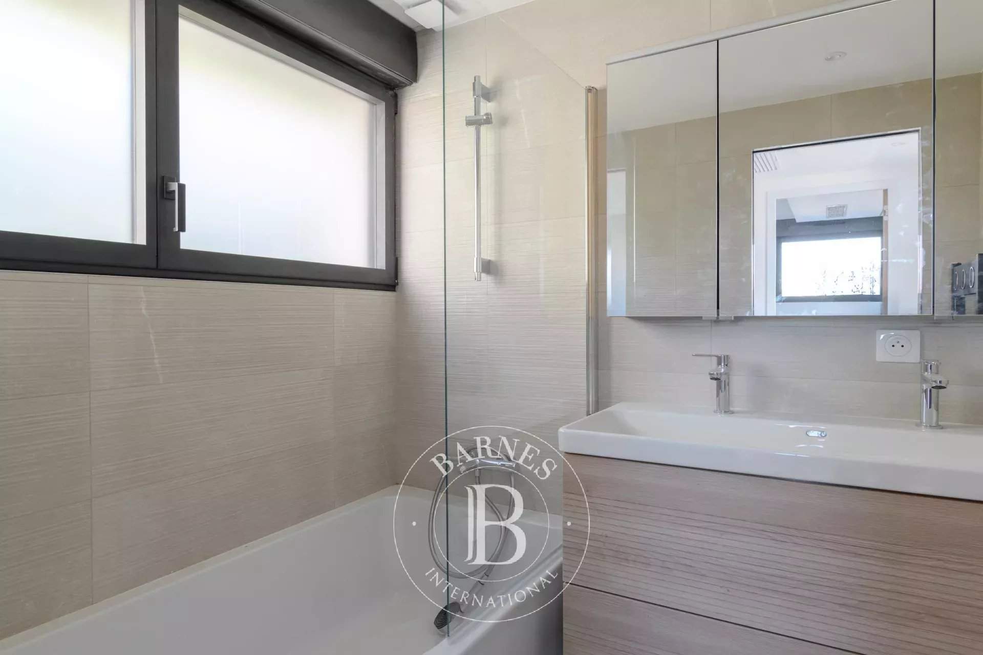Le Lavandou  - Apartment 3 Bedrooms - picture 13