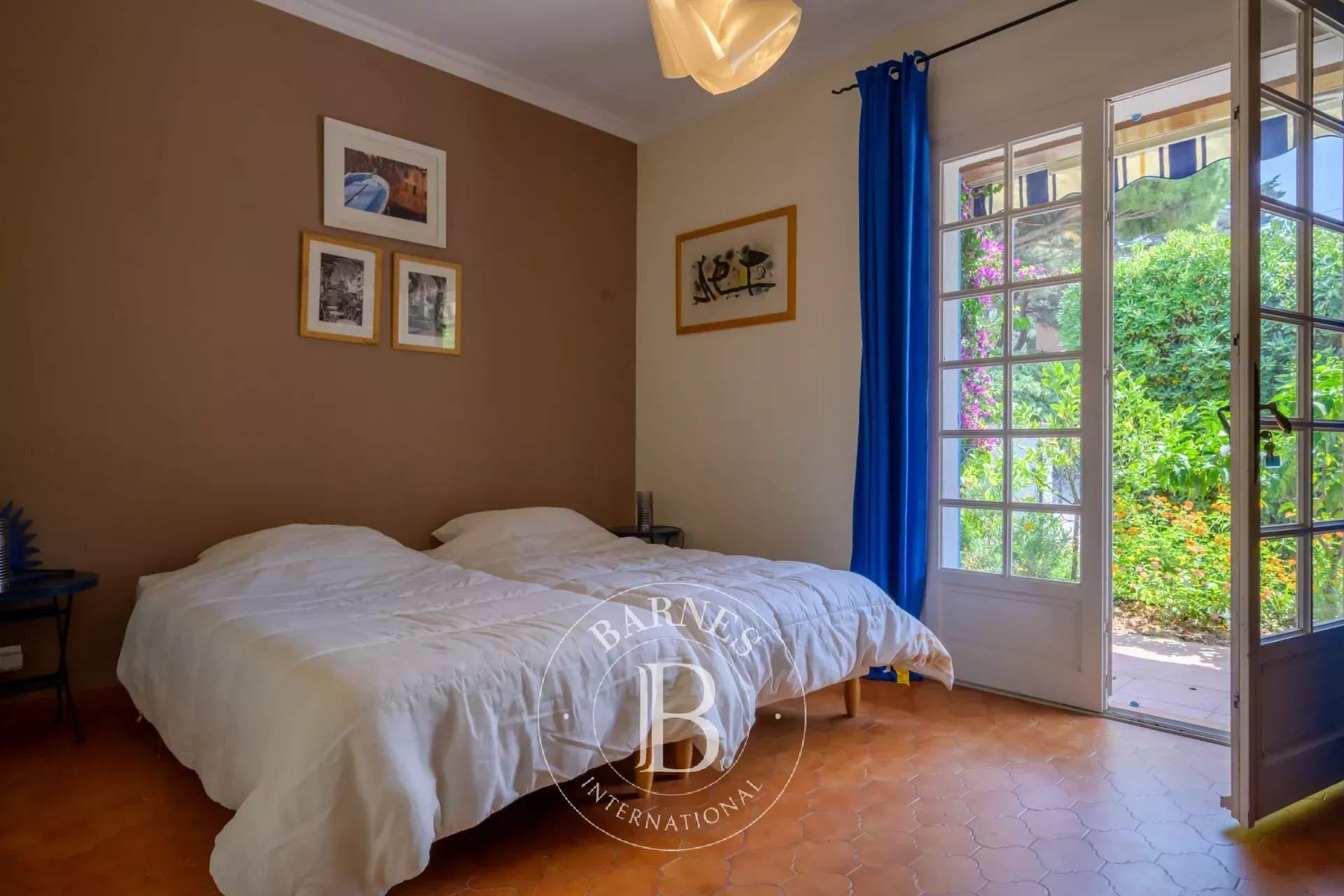 Sanary-sur-Mer  - Villa 8 Pièces 7 Chambres - picture 9