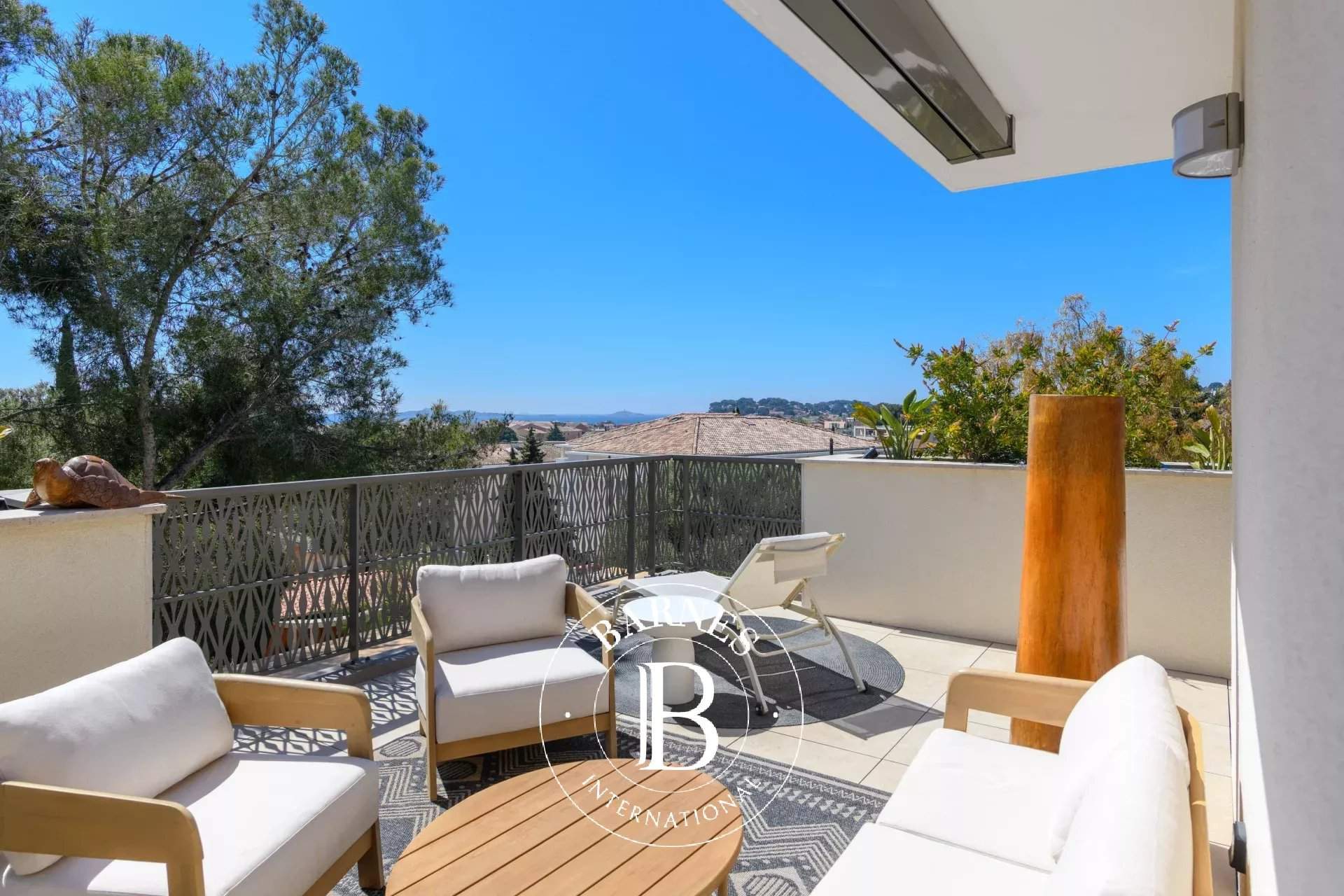 Sanary-sur-Mer  - Appartement 4 Pi&egrave;ces 3 Chambres - picture 1