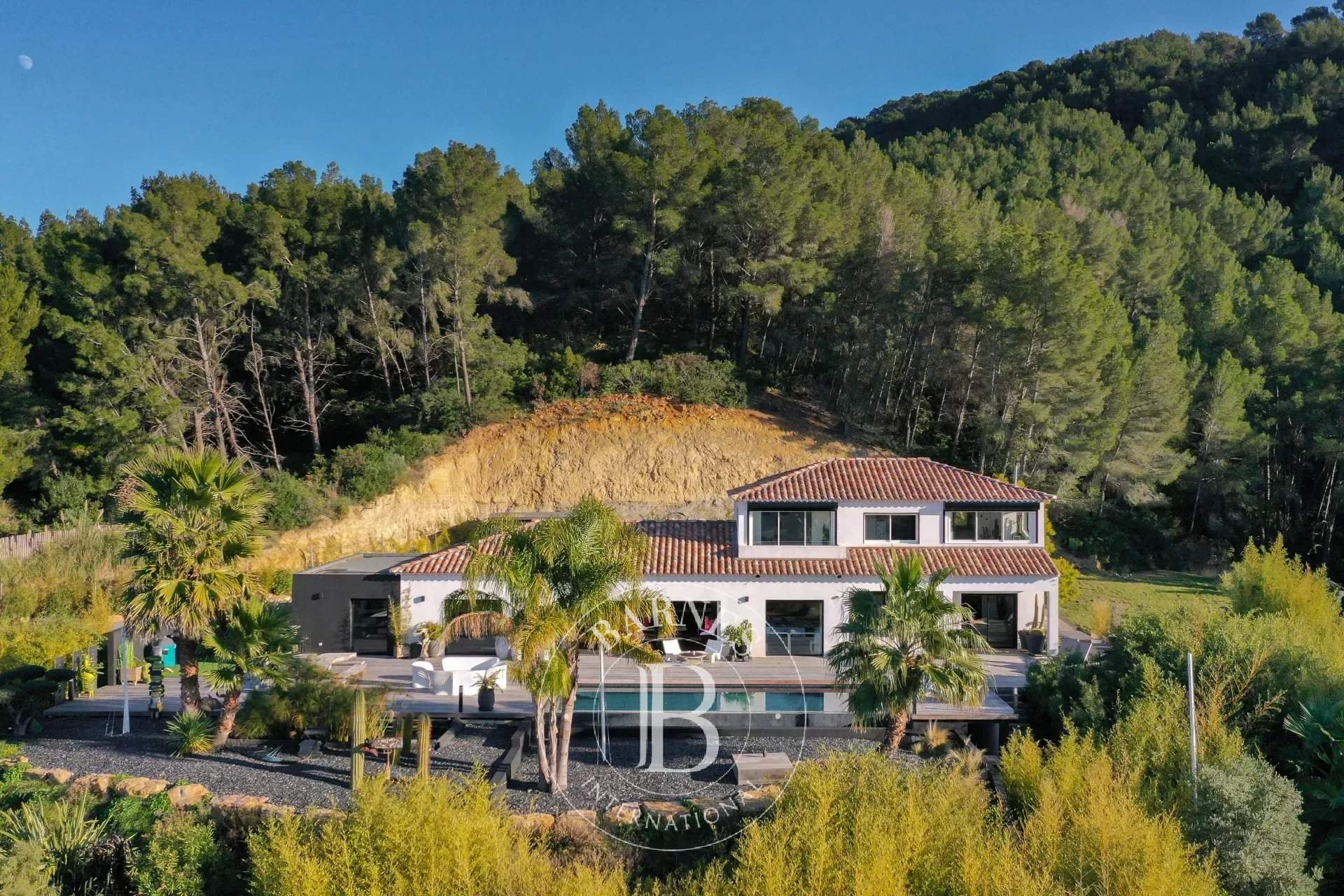 Saint-Cyr-sur-Mer  - Villa 4 Bedrooms - picture 17