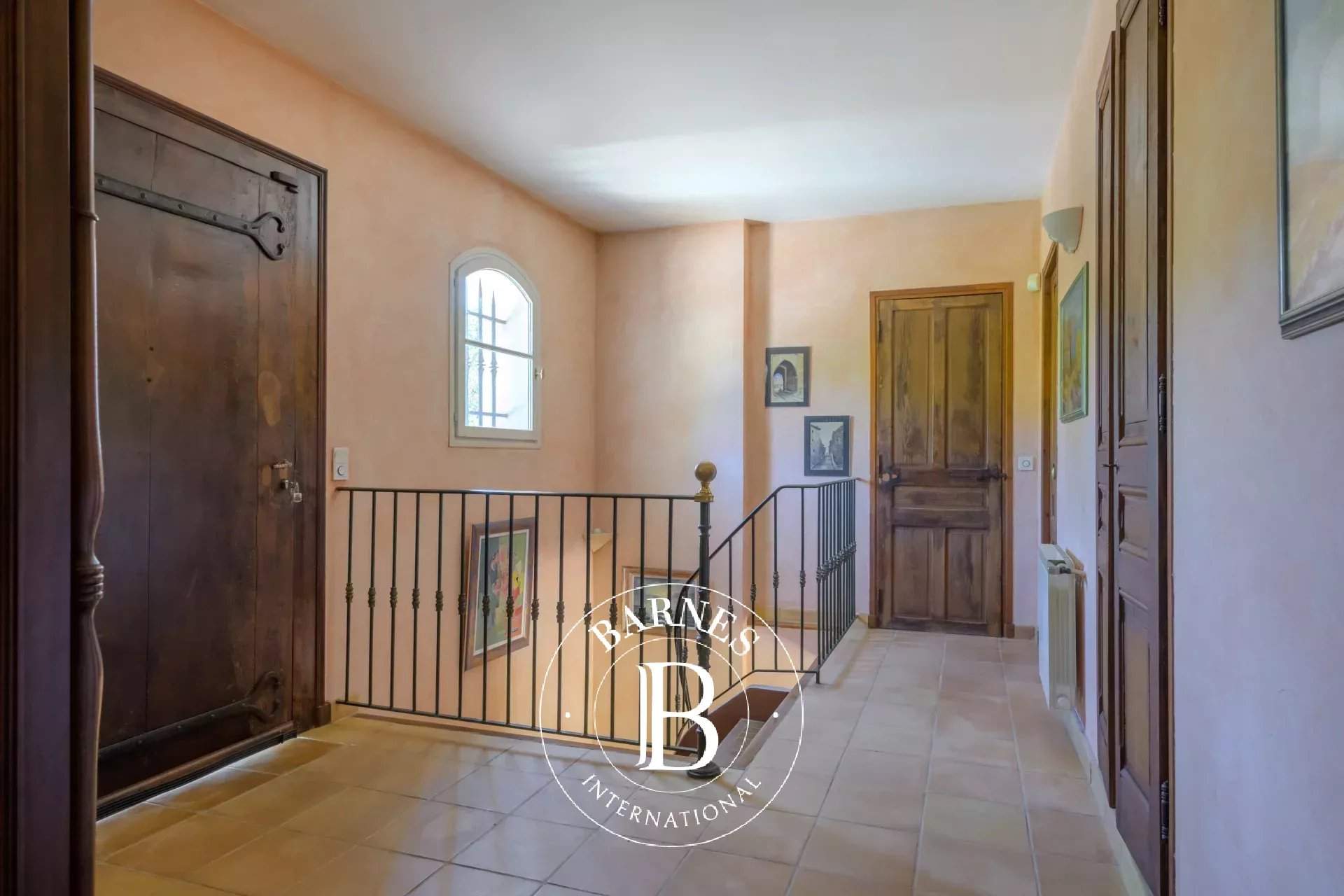 Sanary-sur-Mer  - Villa 5 Pi&egrave;ces 4 Chambres - picture 16