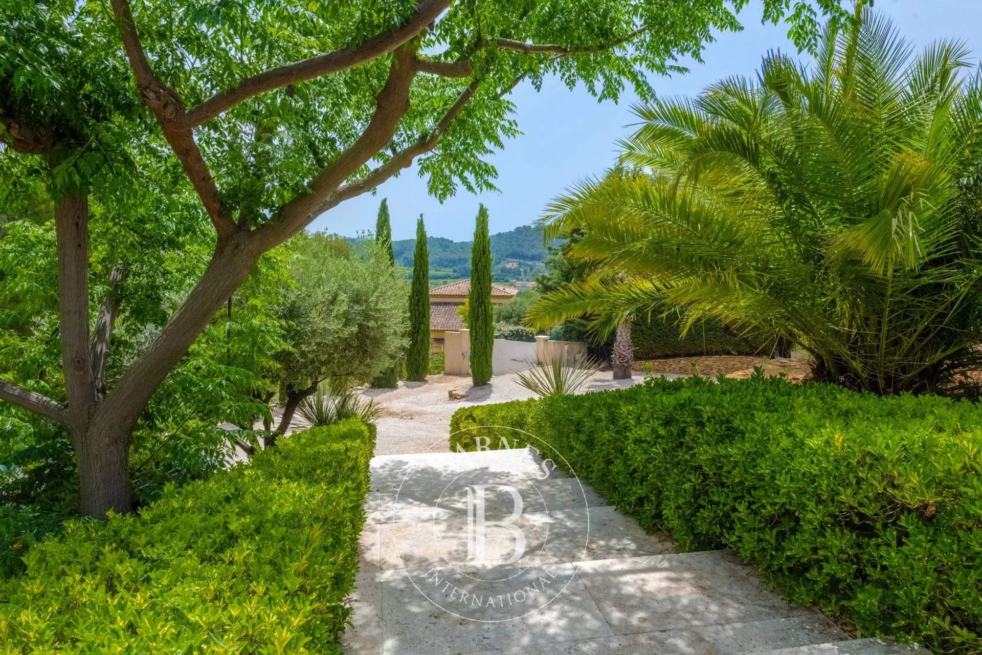 La Cadière-d'Azur  - Villa 8 Pièces 4 Chambres - picture 4