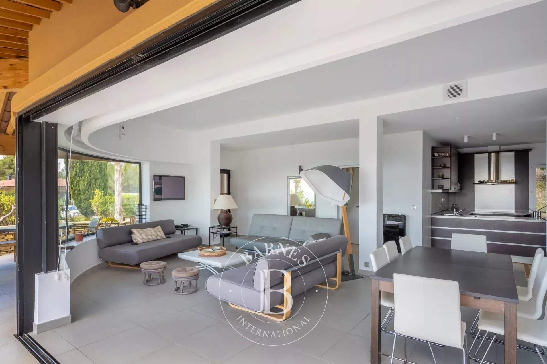 Saint-Cyr-sur-Mer  - Villa 8 Bedrooms - picture 7