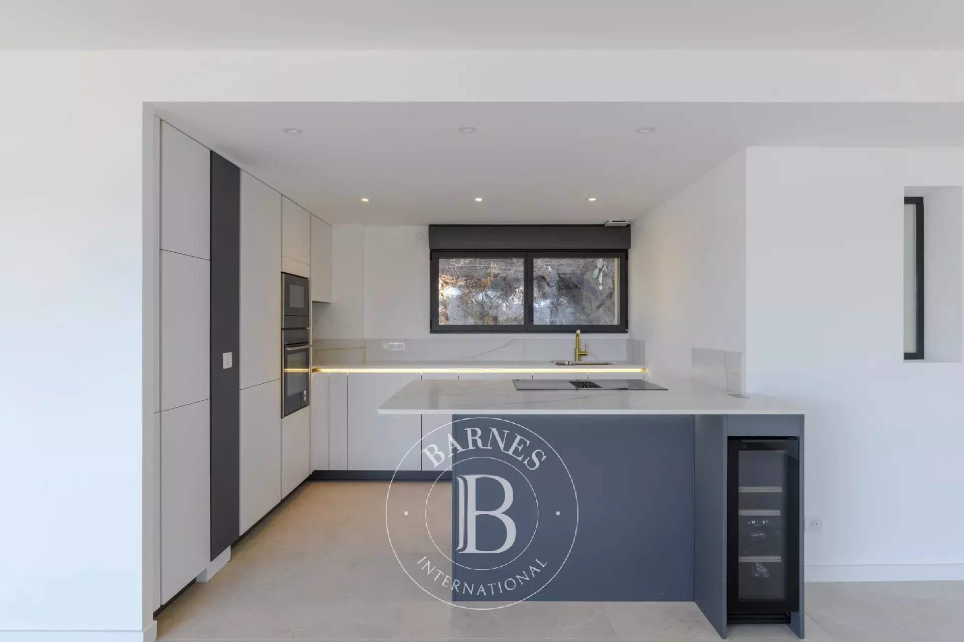 Le Lavandou  - Apartment 3 Bedrooms - picture 9