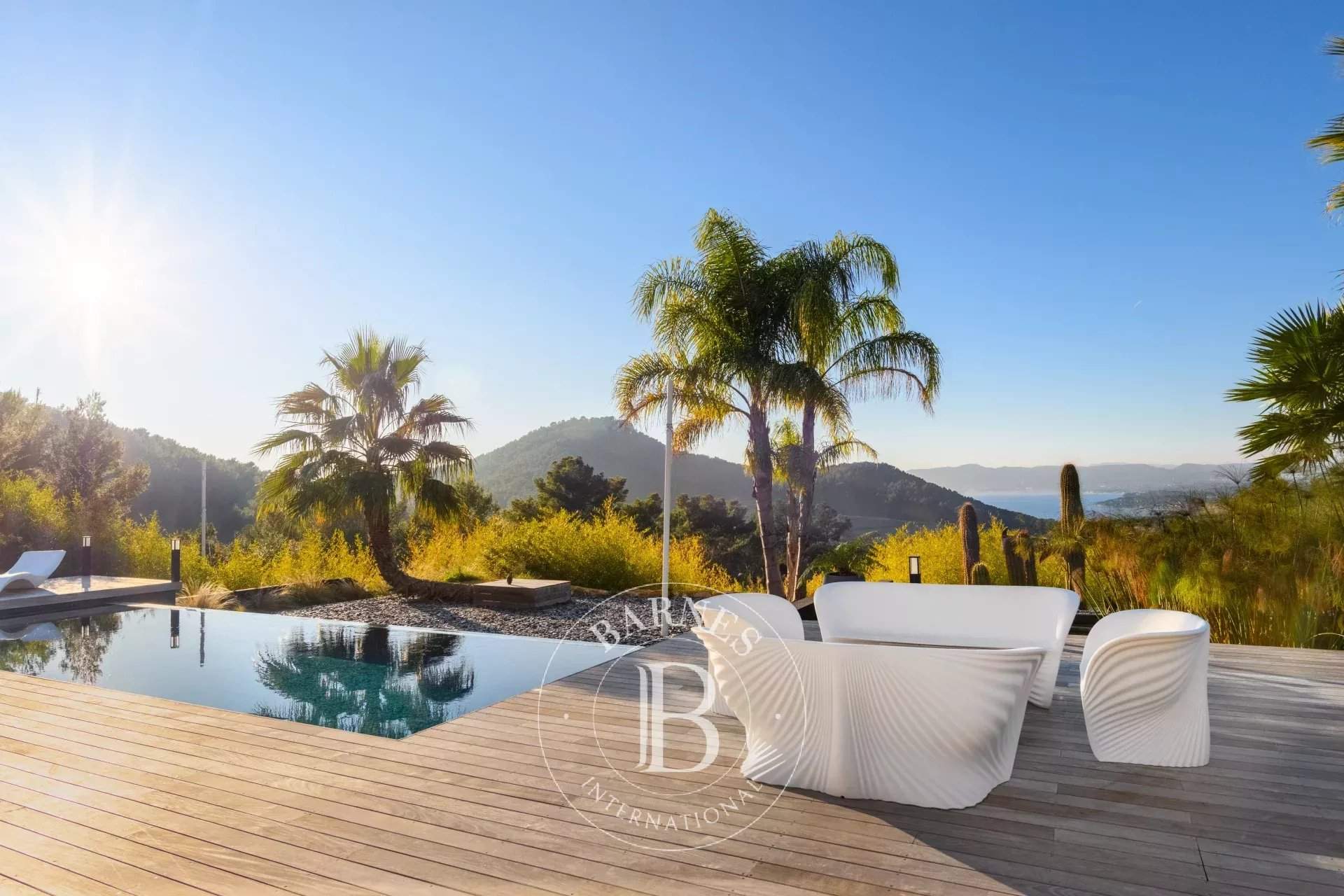 Saint-Cyr-sur-Mer  - Villa 4 Bedrooms - picture 15