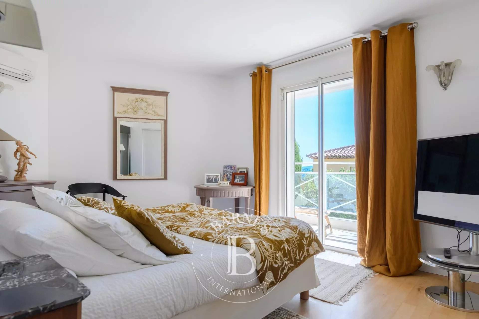 Sanary-sur-Mer  - Villa 6 Pi&egrave;ces - picture 8