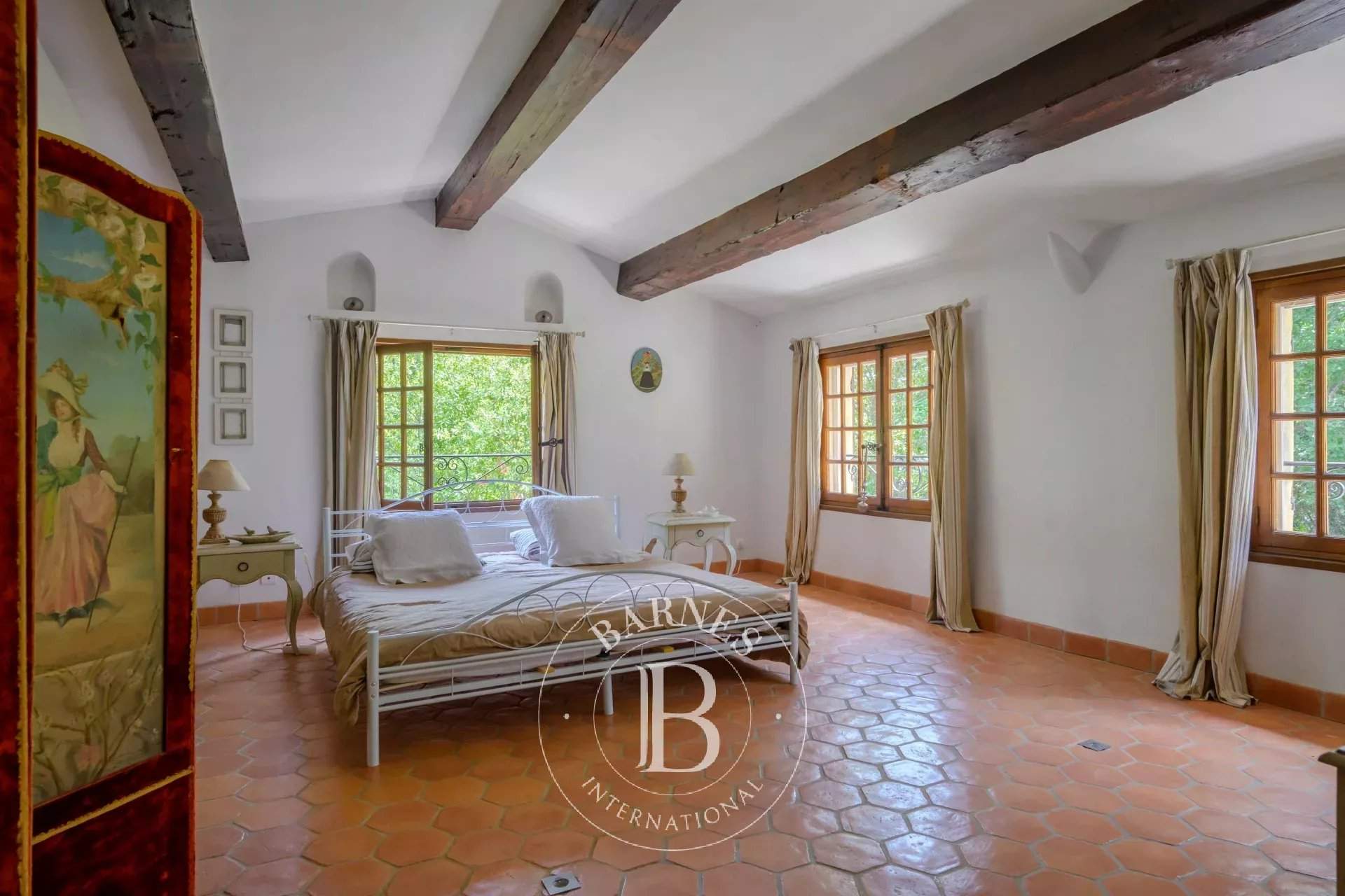 Le Castellet  - Property 5 Bedrooms - picture 14