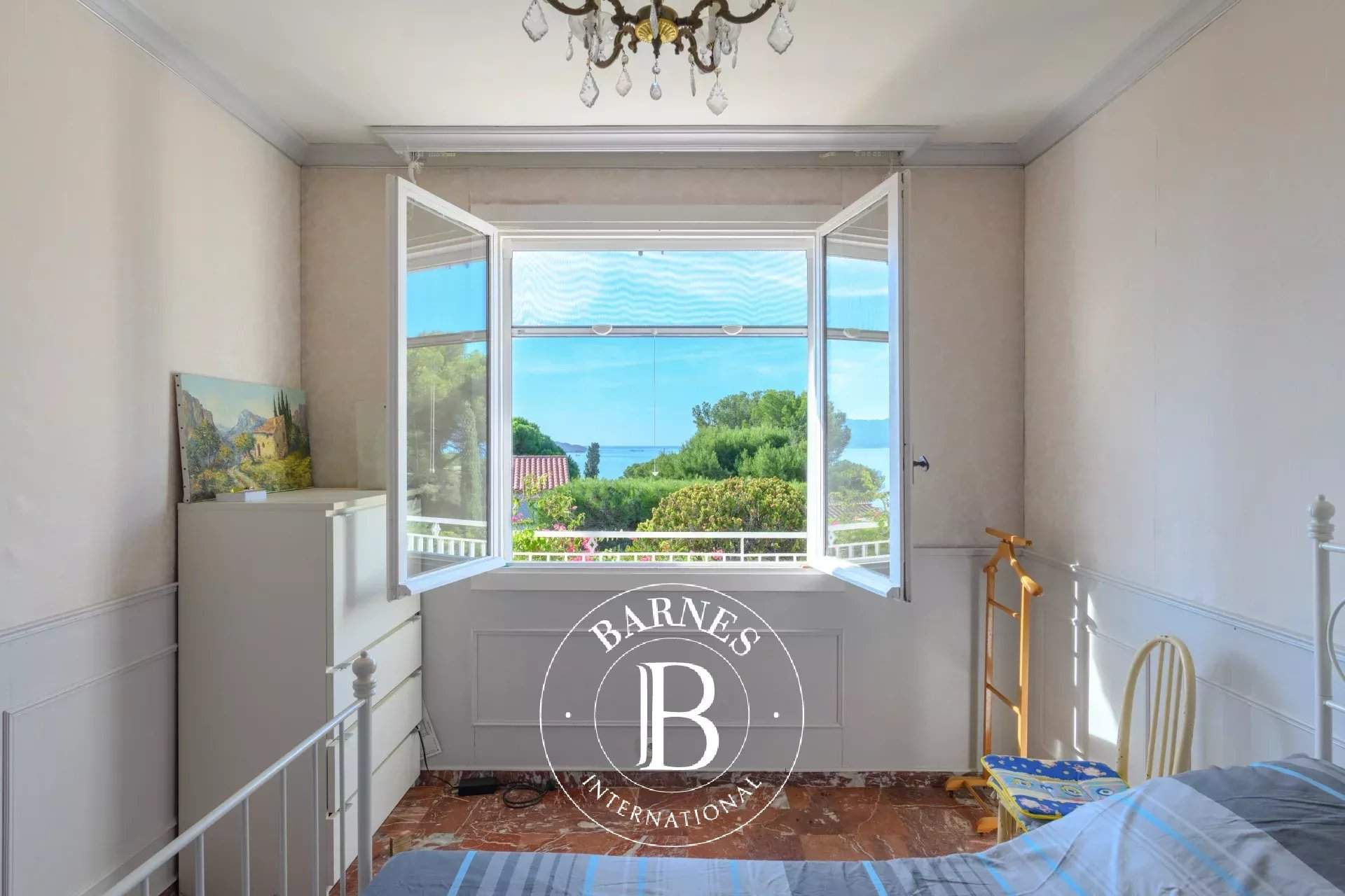 Sanary-sur-Mer  - Villa 12 Pi&egrave;ces 11 Chambres - picture 13