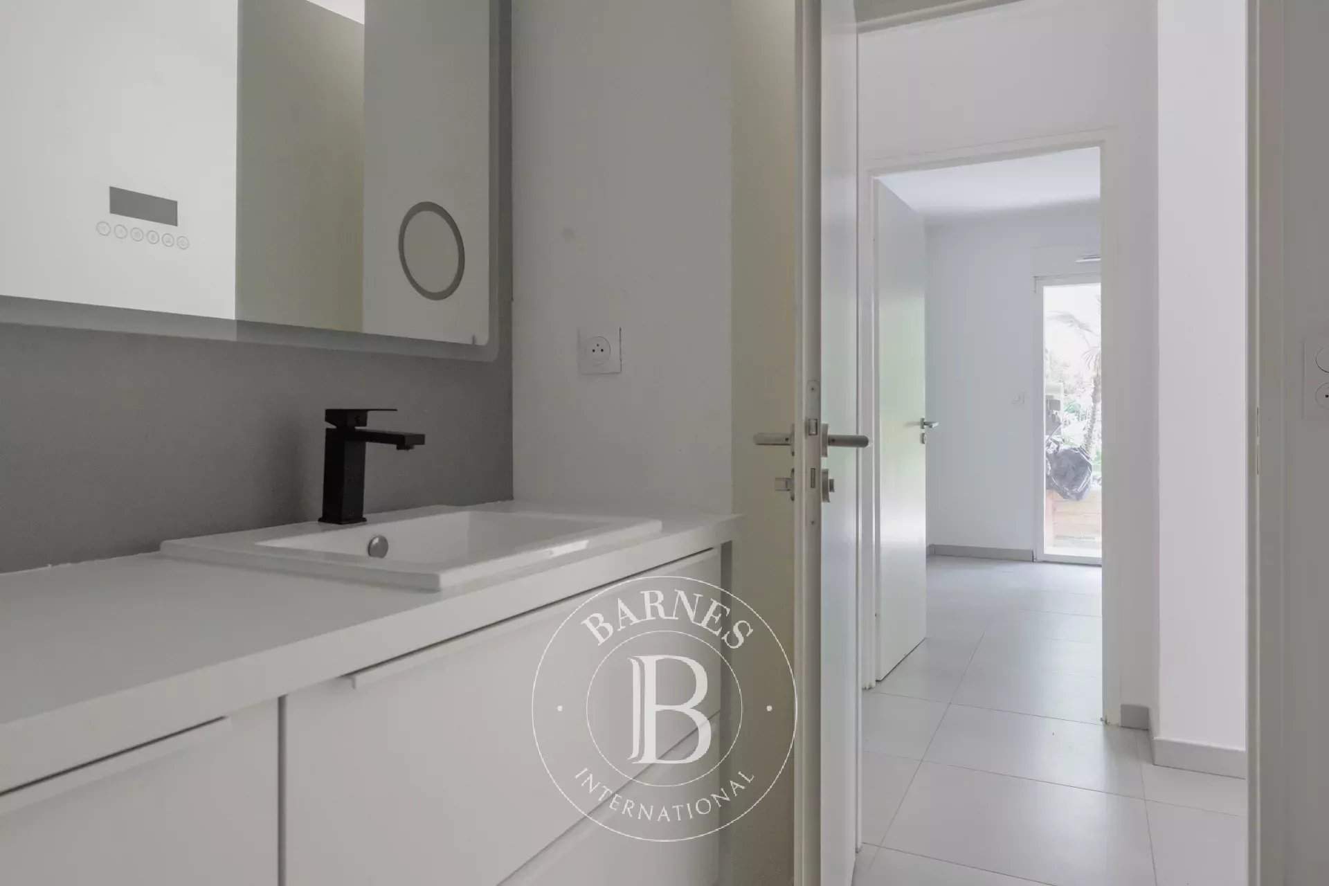 Sanary-sur-Mer  - Appartement 2 Pièces, 1 Chambre - picture 11