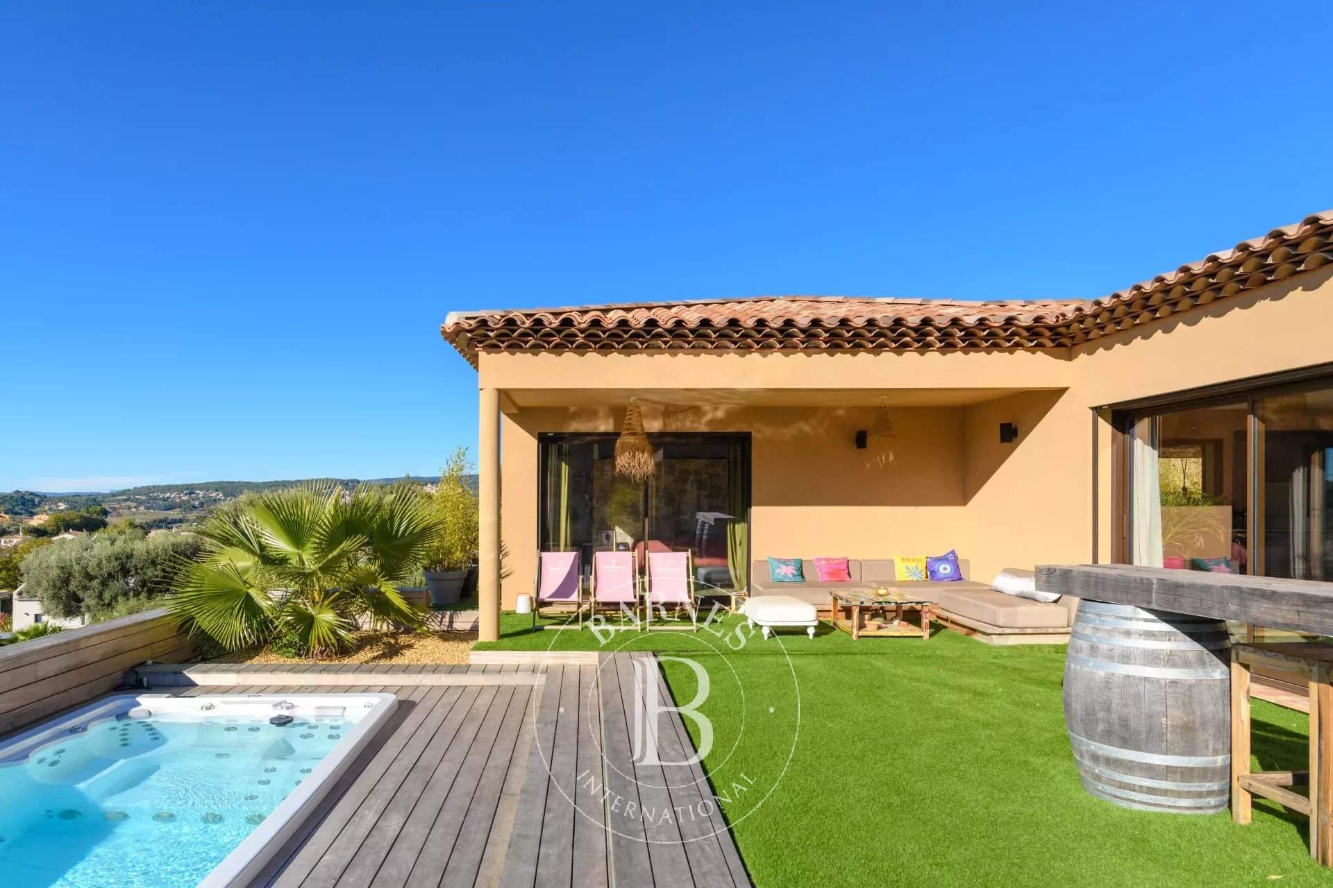 Le Castellet  - Villa 6 Pièces 3 Chambres - picture 18