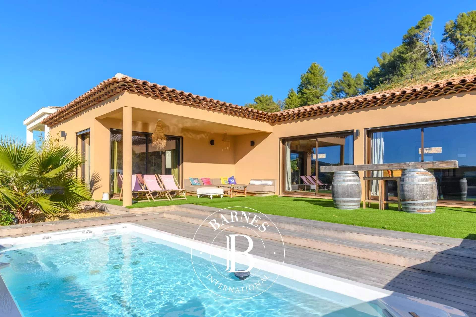 Le Castellet  - Villa 4 Bedrooms - picture 1