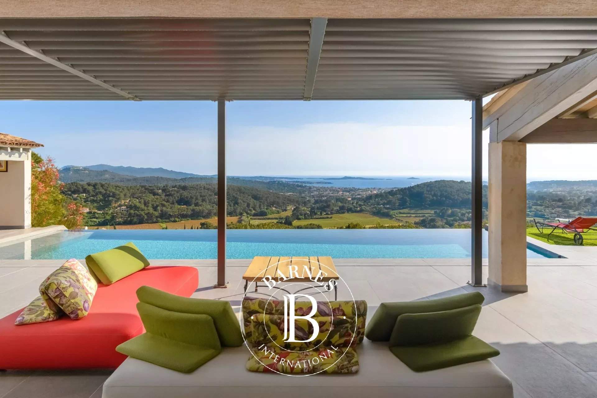 Ollioules  - Villa 7 Pi&egrave;ces 4 Chambres - picture 5