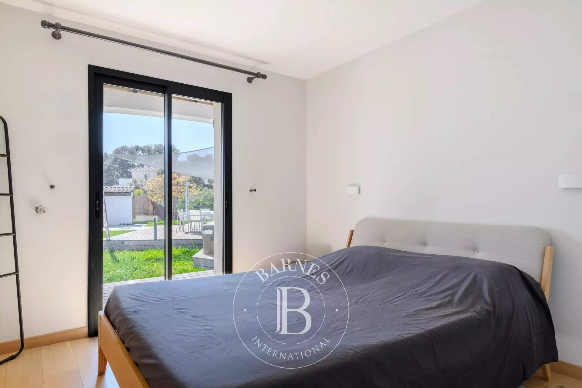 Sanary-sur-Mer  - House 4 Bedrooms - picture 15