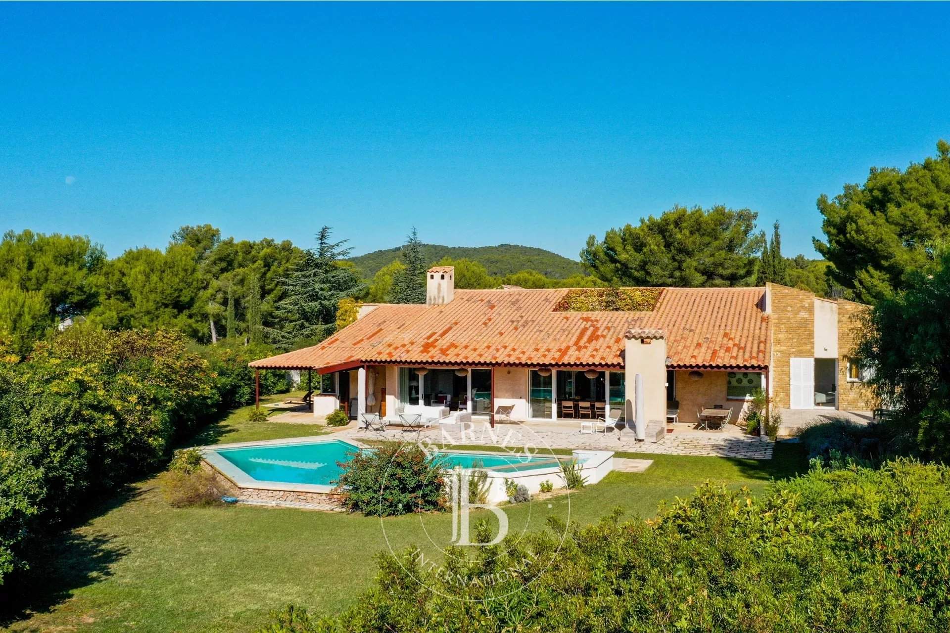 Saint-Cyr-sur-Mer  - House 5 Bedrooms - picture 15