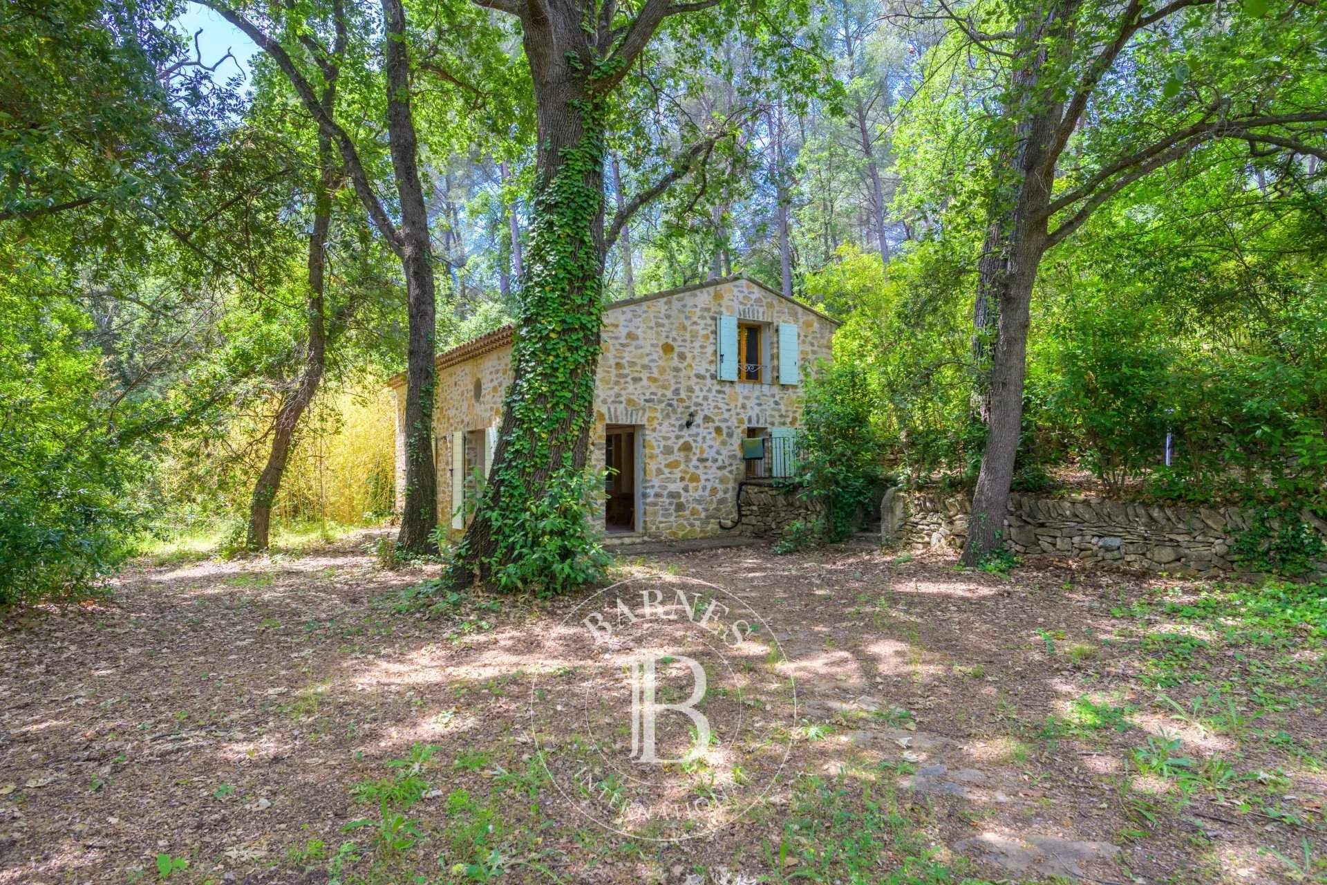 Le Castellet  - Property 5 Bedrooms - picture 18