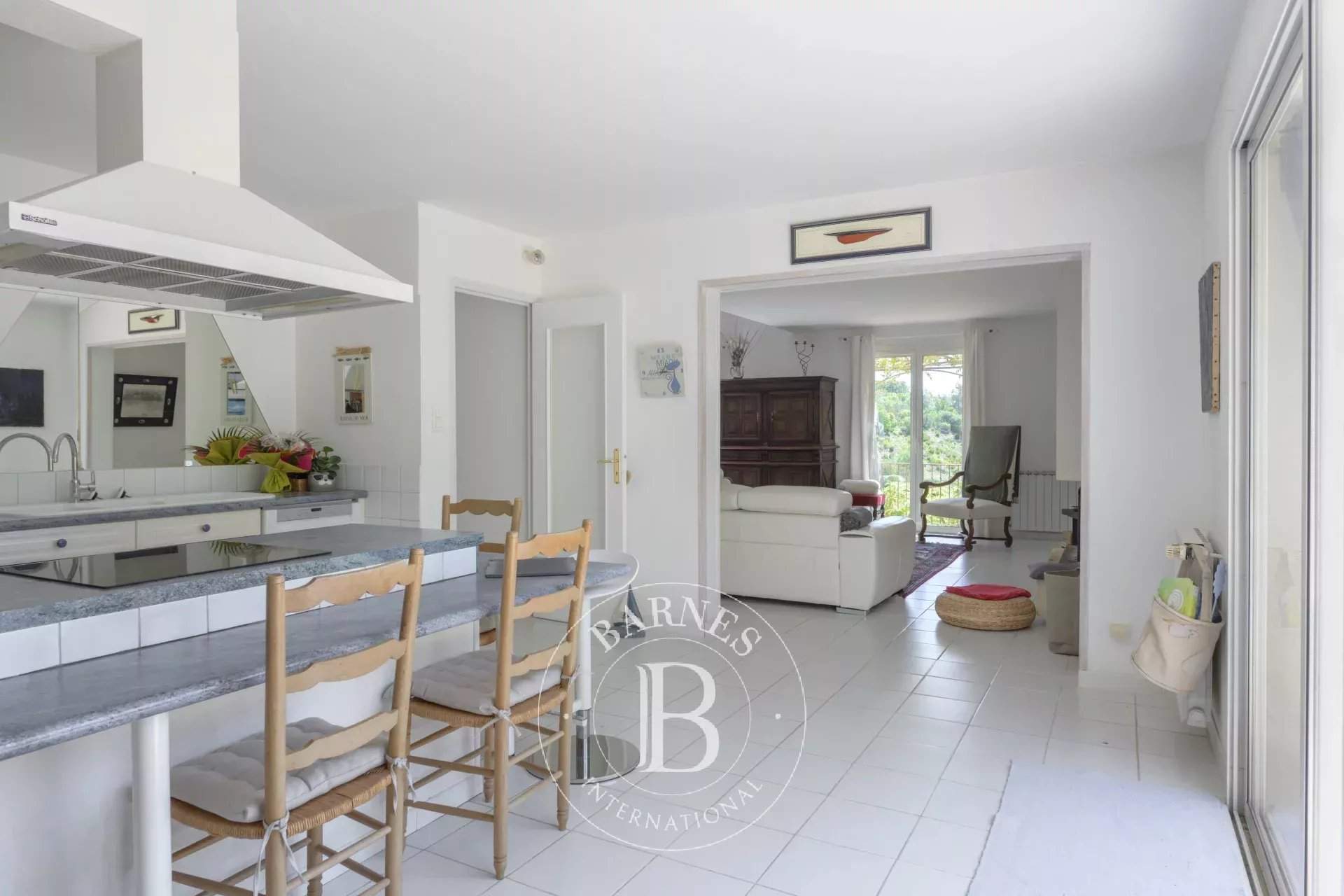 Le Beausset  - Villa 5 Bedrooms - picture 6