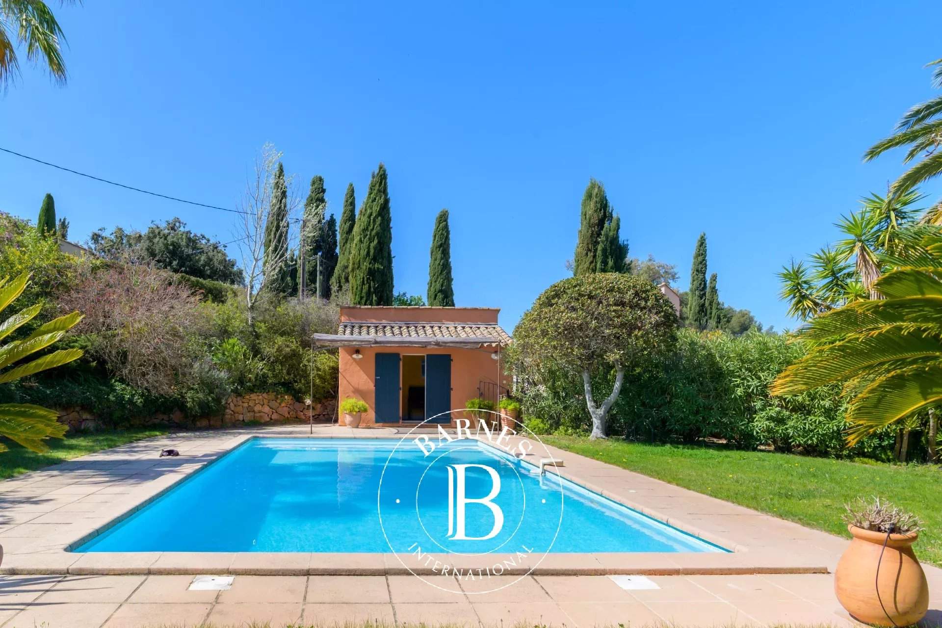 Sanary-sur-Mer  - Villa 3 Bedrooms - picture 5