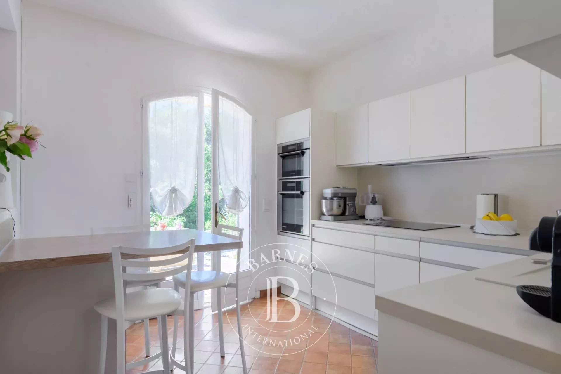 Sanary-sur-Mer  - Villa 5 Pièces 4 Chambres - picture 10