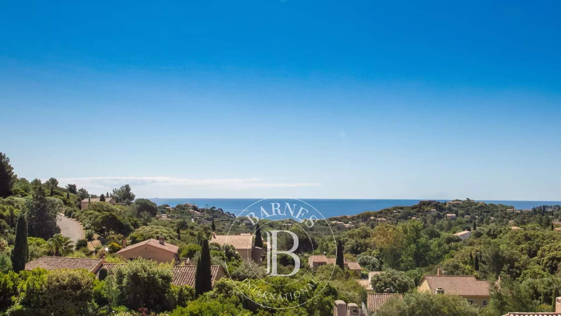 Cavalaire-sur-Mer  - Villa 9 Bedrooms - picture 3