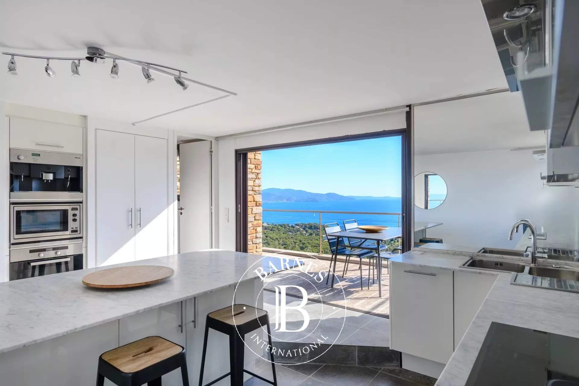 Bormes-les-Mimosas  - Villa 4 Bedrooms - picture 7