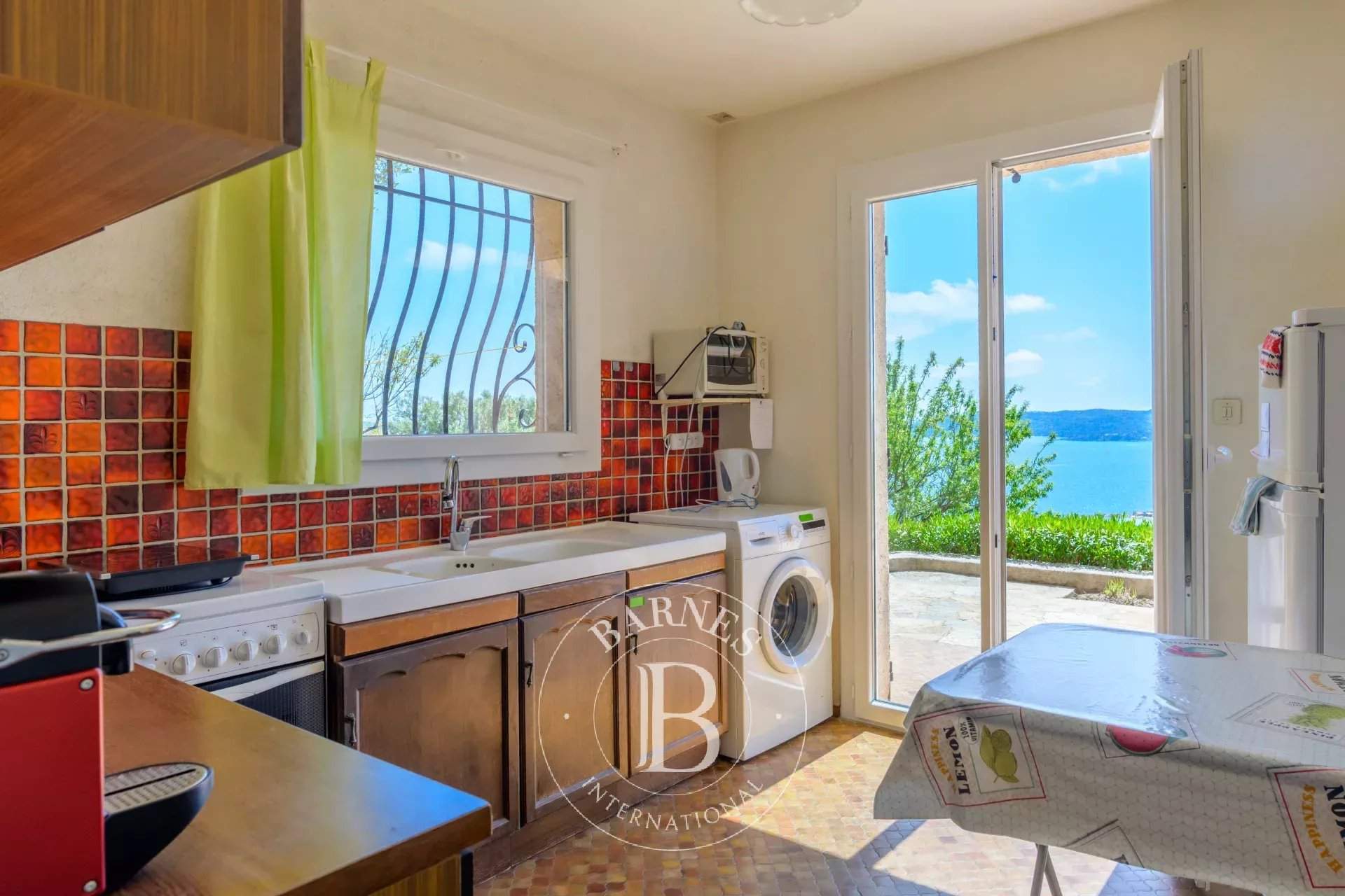 Le Lavandou  - House 3 Bedrooms - picture 8