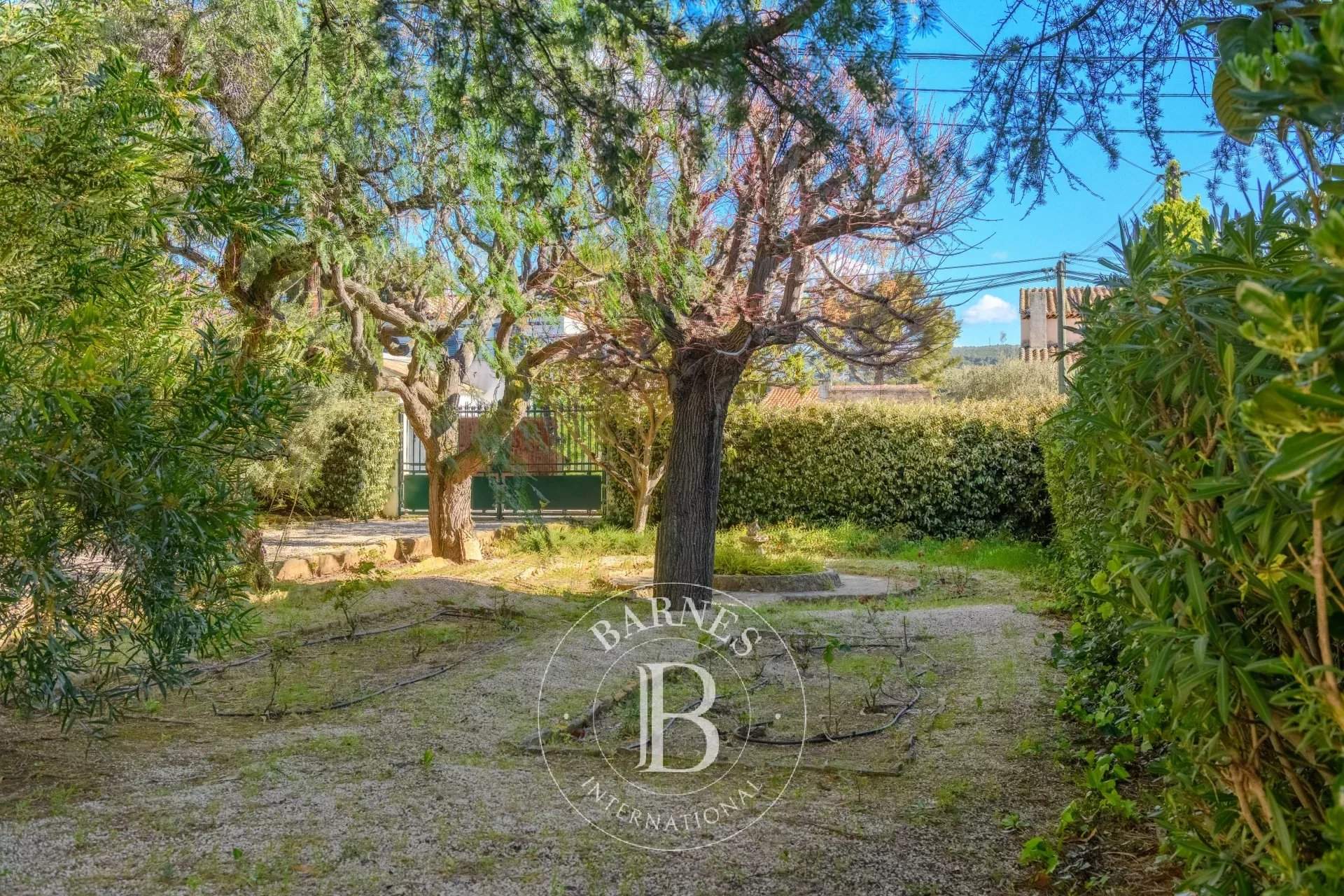 La Ciotat  - House 6 Bedrooms - picture 18