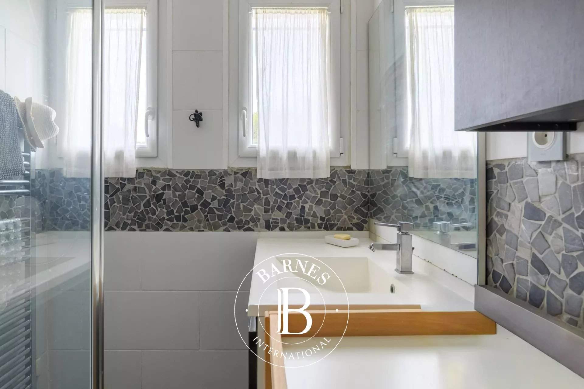 Sanary-sur-Mer  - House 5 Bedrooms - picture 19