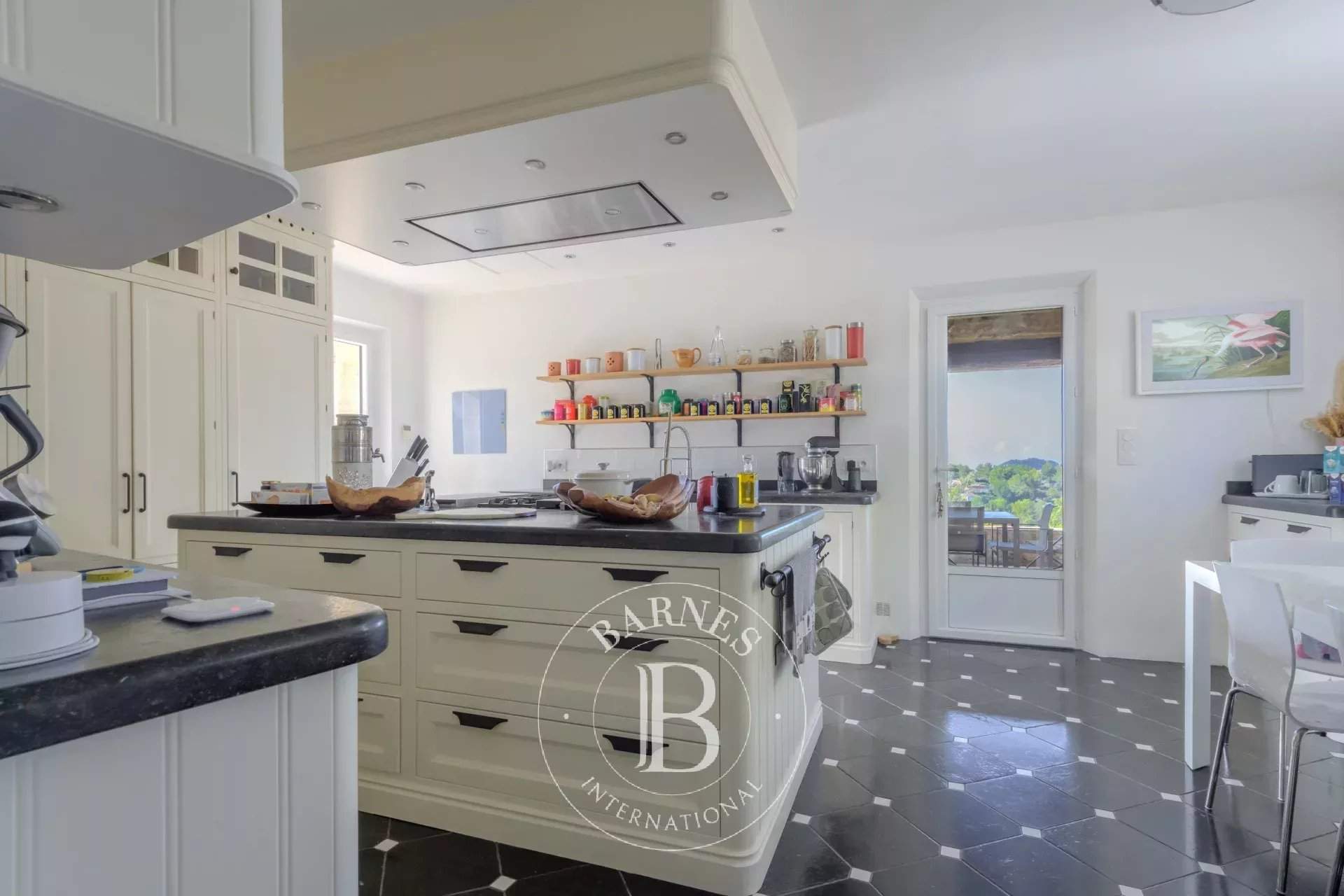 Le Beausset  - Mas 4 Bedrooms - picture 9