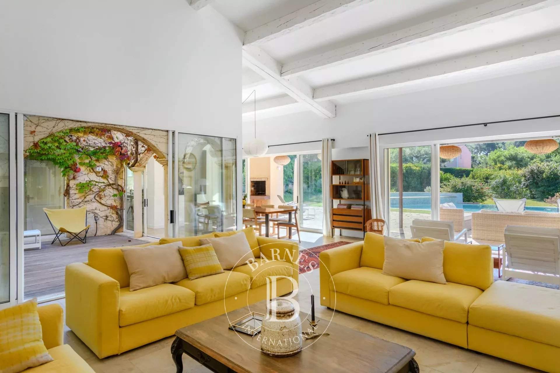 Saint-Cyr-sur-Mer  - House 5 Bedrooms - picture 2