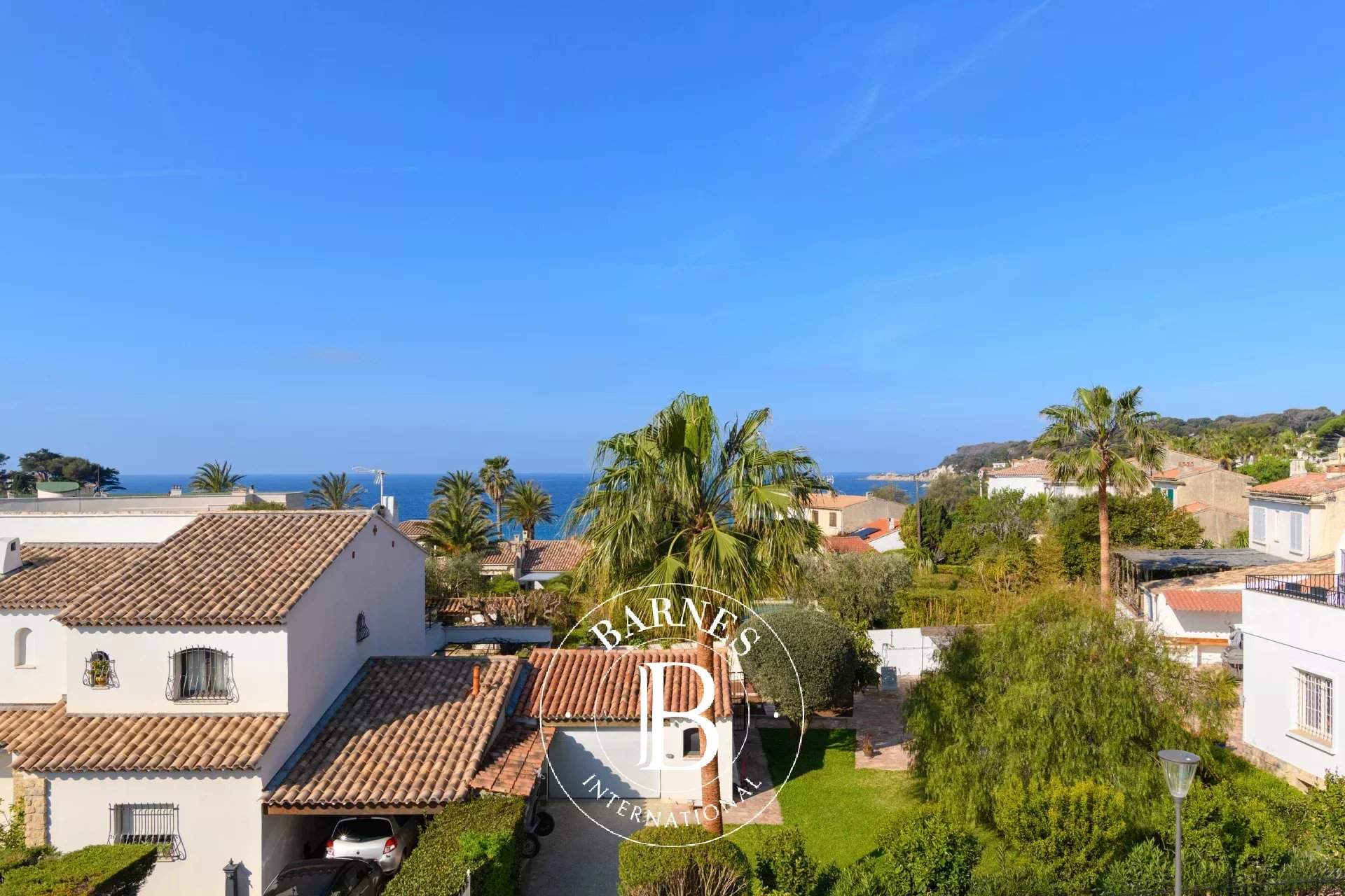 Sanary-sur-Mer  - Appartement 5 Pi&egrave;ces 4 Chambres - picture 16
