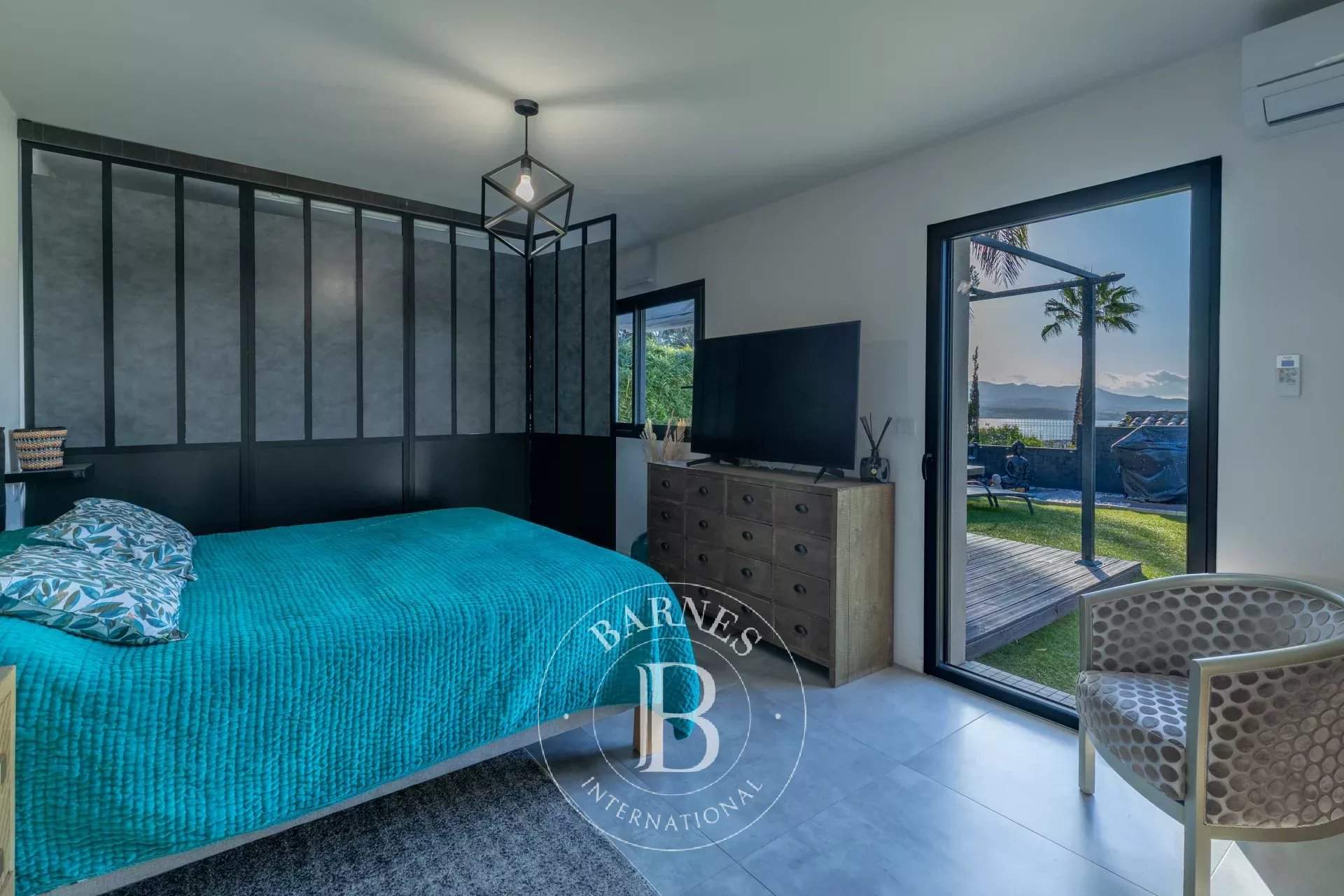 Sanary-sur-Mer  - Piso 4 Cuartos 4 Habitaciones - picture 14