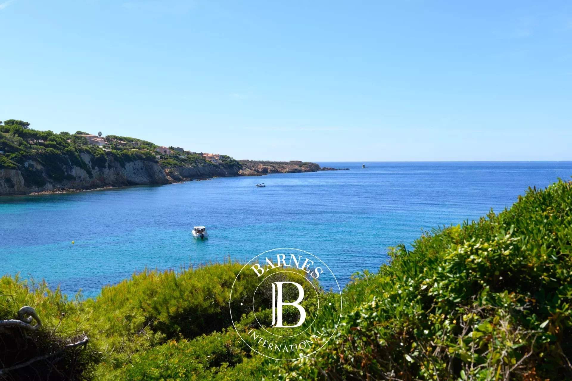 Sanary-sur-Mer  - Villa 4 Bedrooms - picture 20