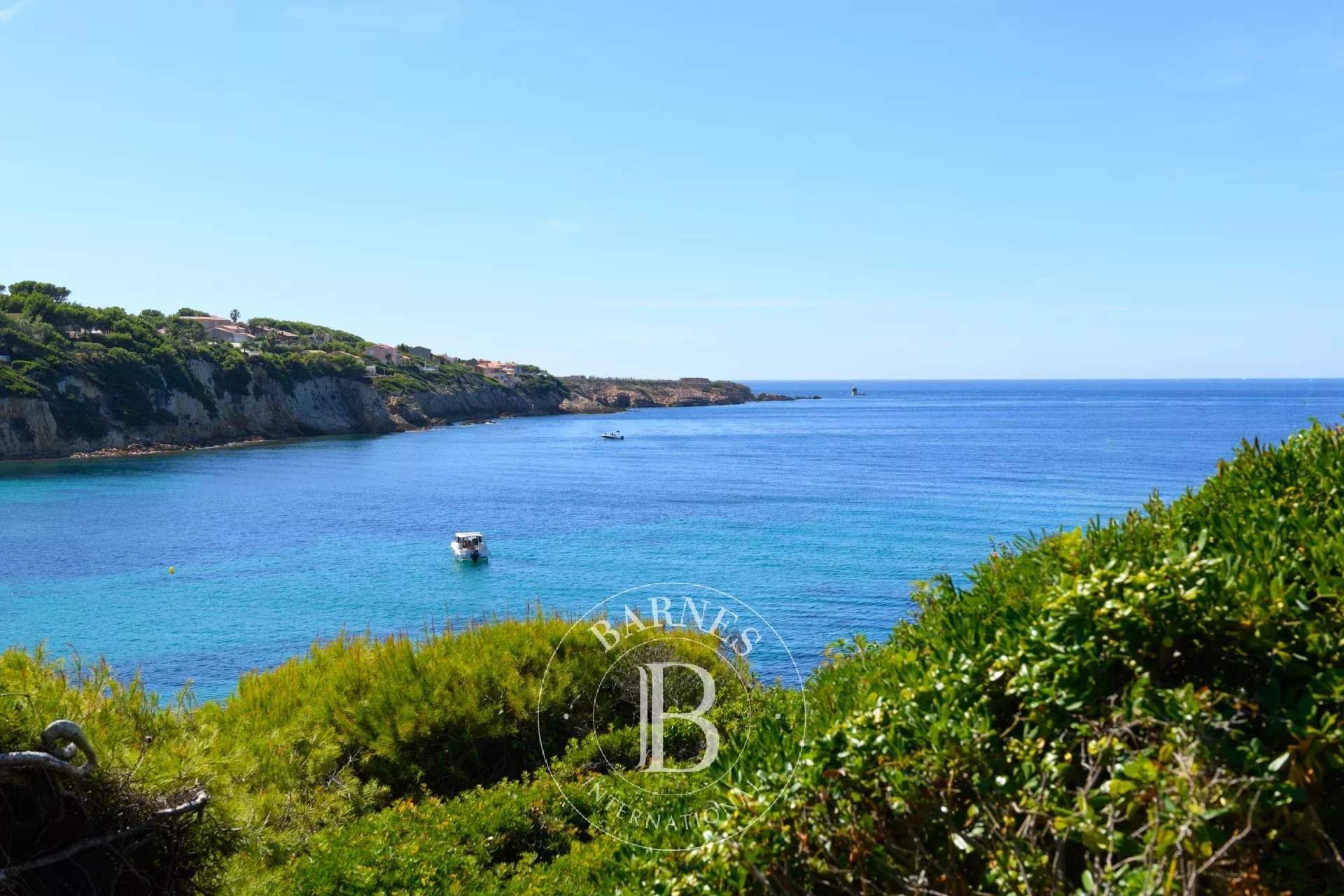 Sanary-sur-Mer  - Villa 4 Bedrooms - picture 20