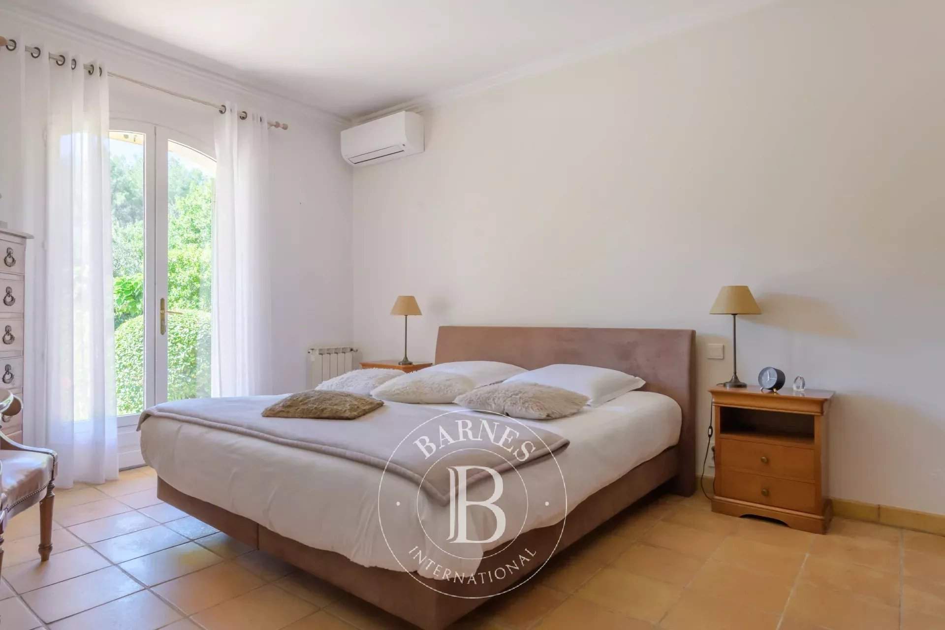 Sanary-sur-Mer  - Villa 5 Pièces 4 Chambres - picture 17
