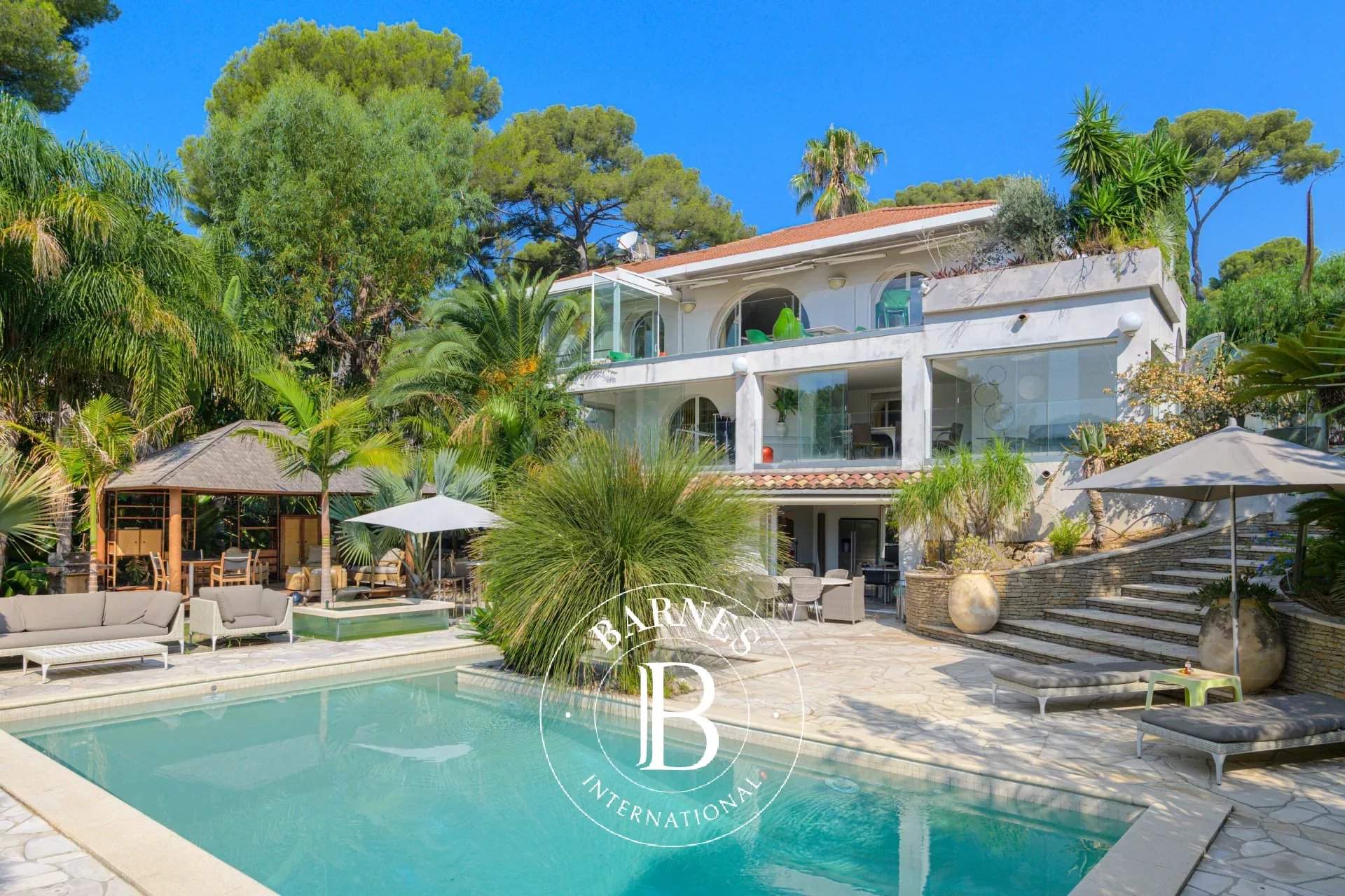 Sanary-sur-Mer  - House 4 Bedrooms - picture 1