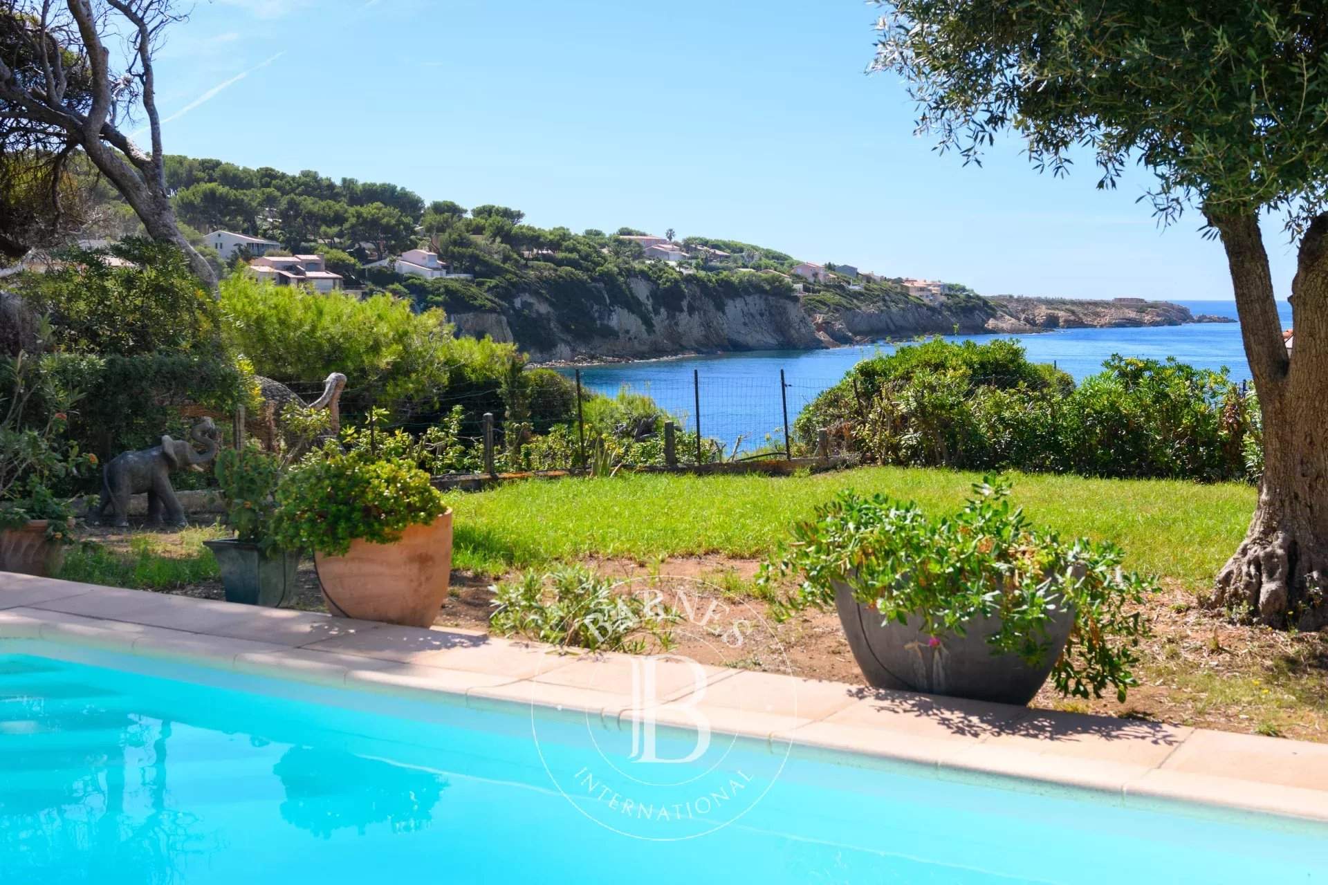Sanary-sur-Mer  - Villa 4 Bedrooms - picture 18