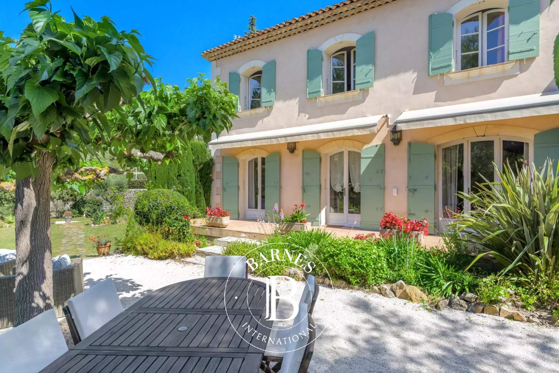 Sanary-sur-Mer  - Villa 5 Pi&egrave;ces 4 Chambres - picture 11