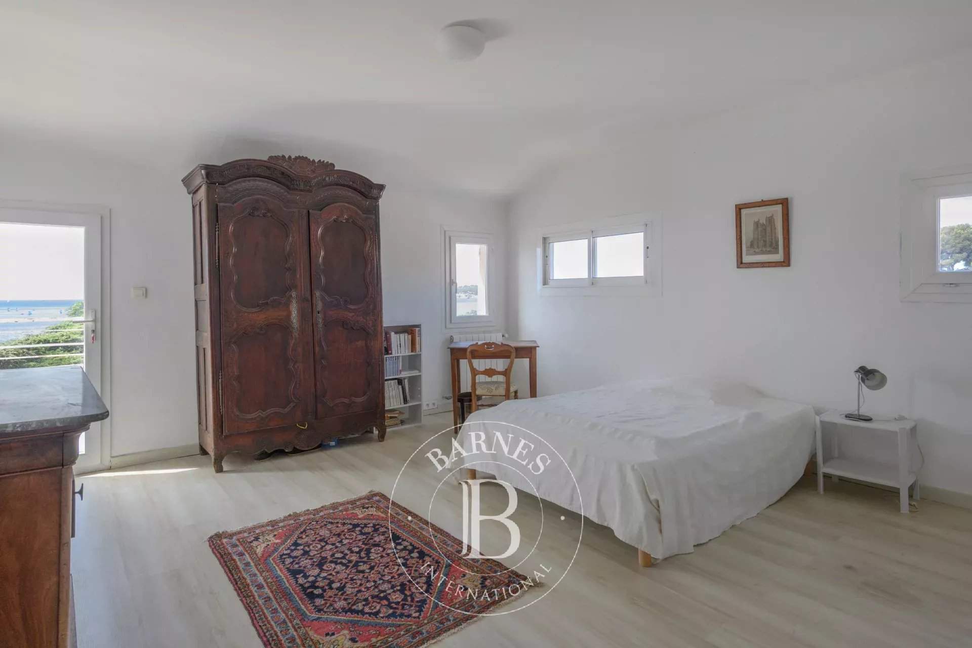 Toulon  - Maison 15 Pièces 11 Chambres - picture 12