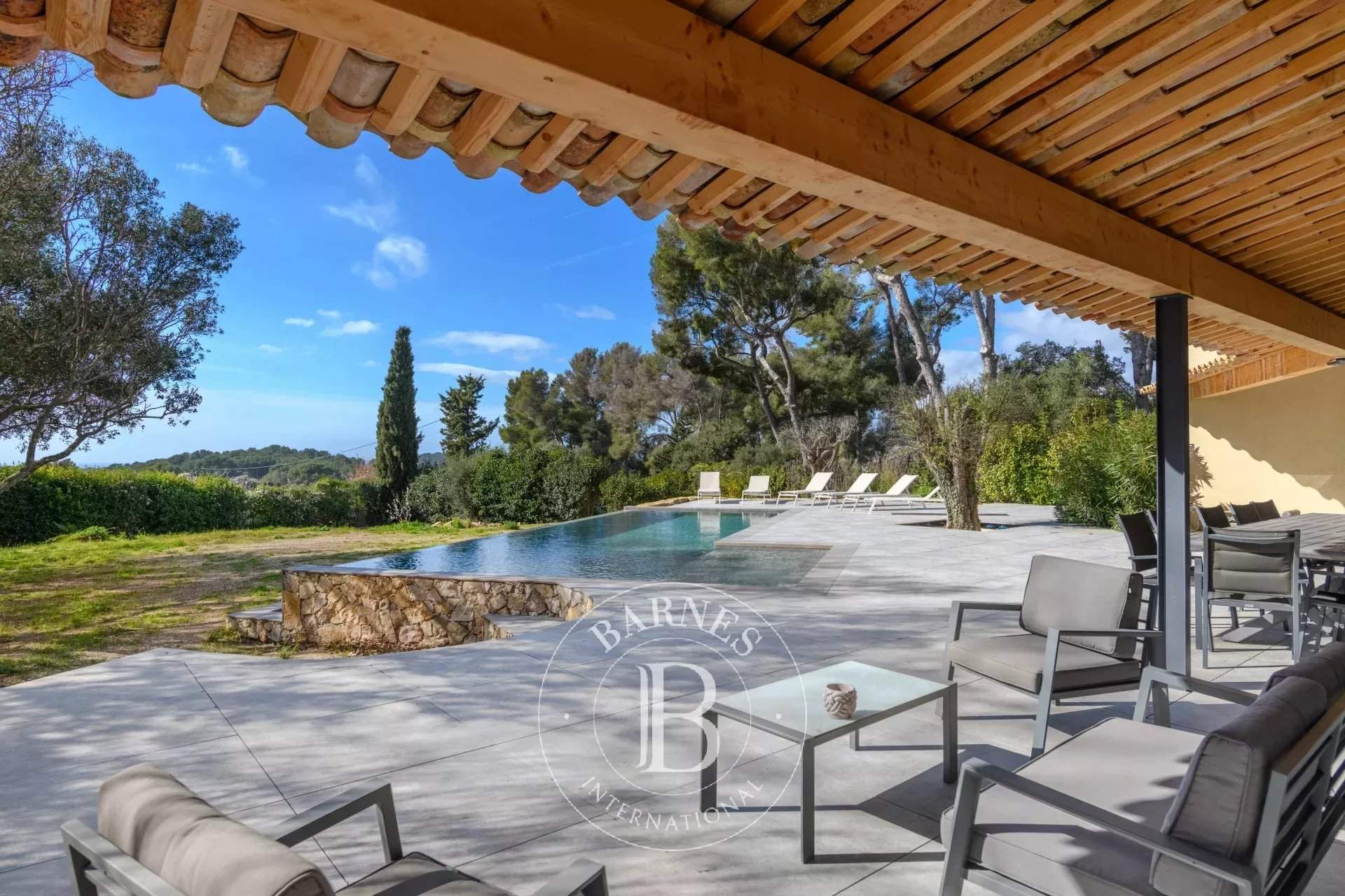 Ollioules  - Maison 7 Pi&egrave;ces 6 Chambres - picture 1