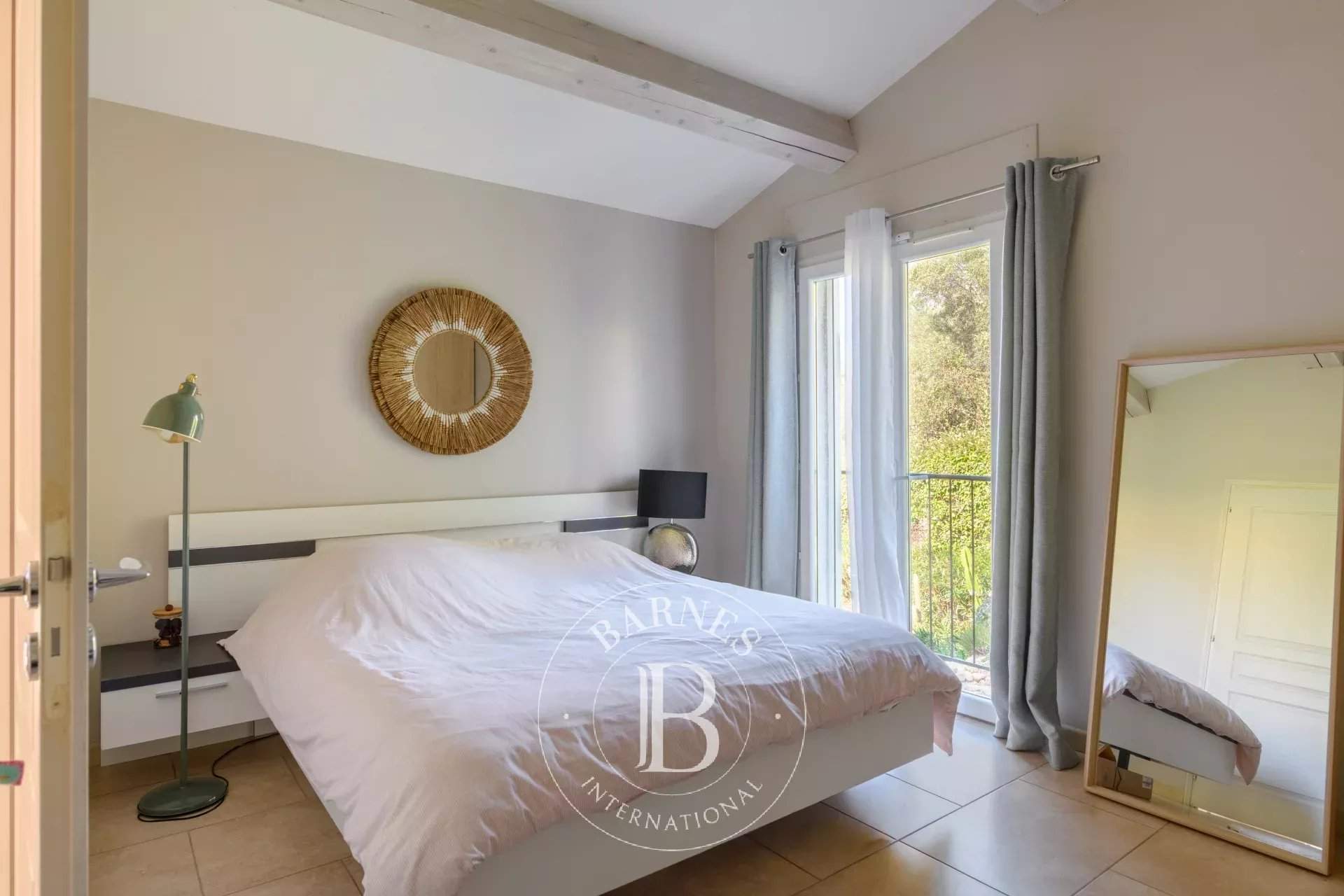 Le Castellet  - House 3 Bedrooms - picture 11