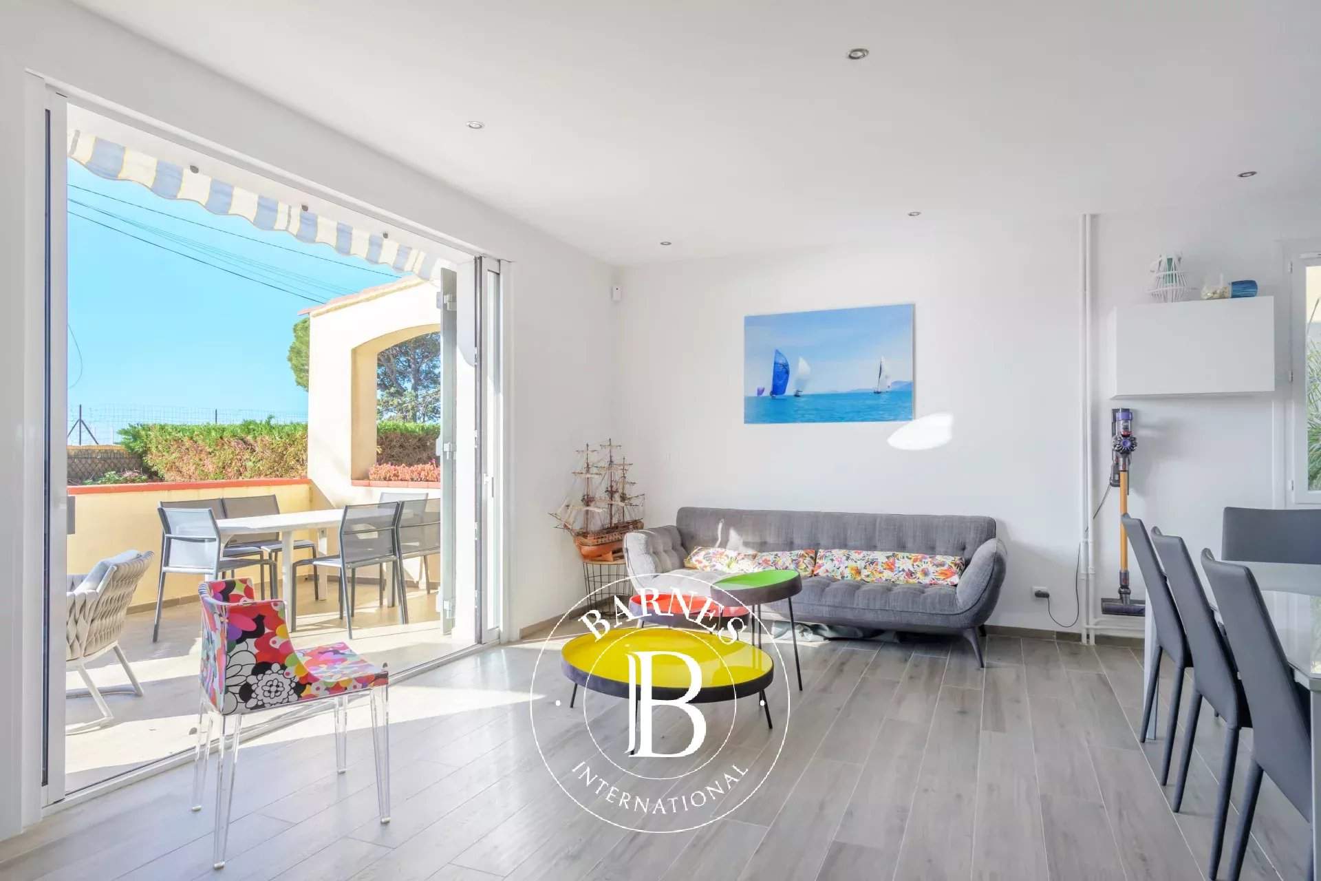 Sanary-sur-Mer  - House 5 Bedrooms - picture 8