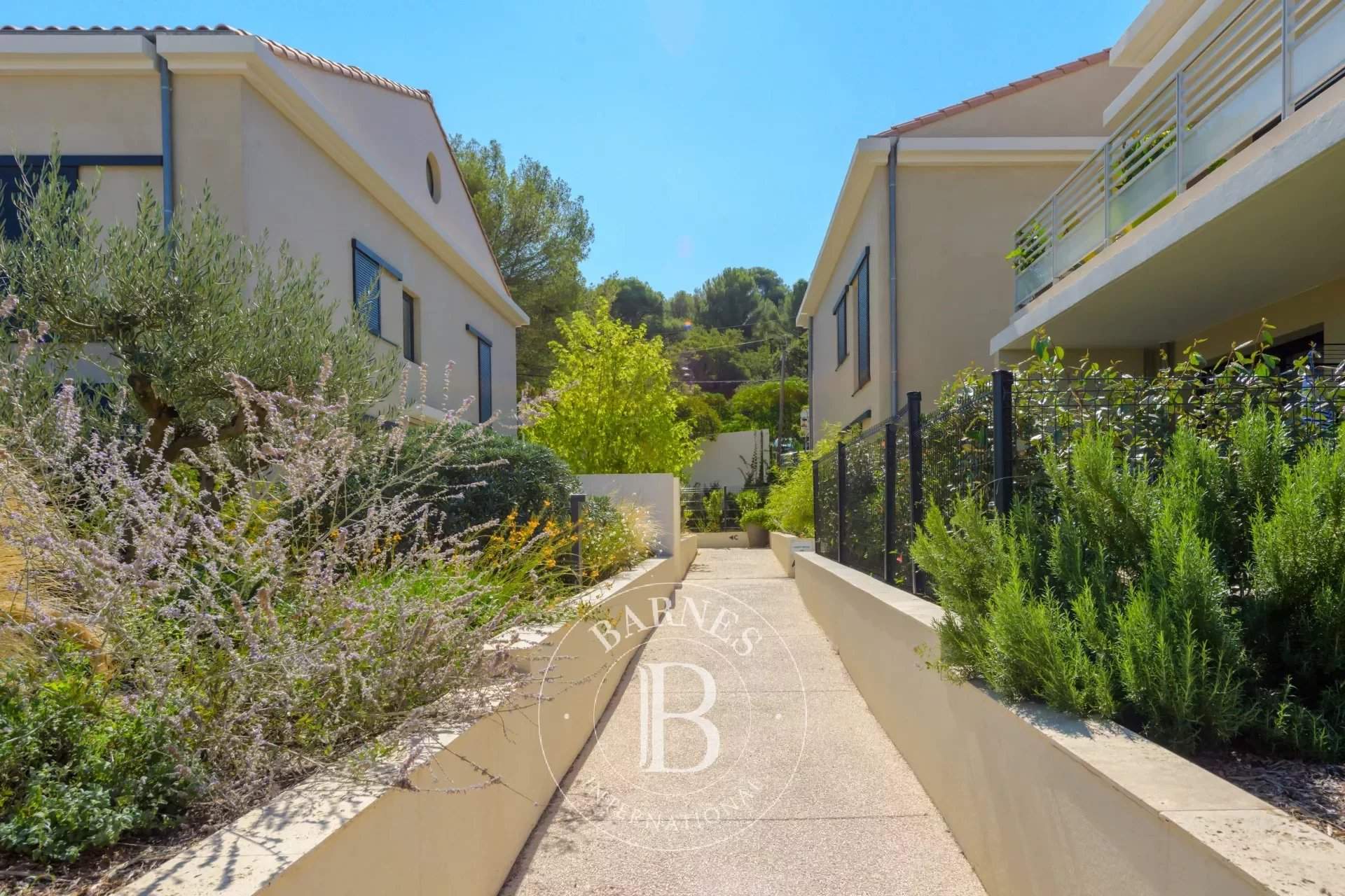 Toulon  - Apartment 3 Bedrooms - picture 4