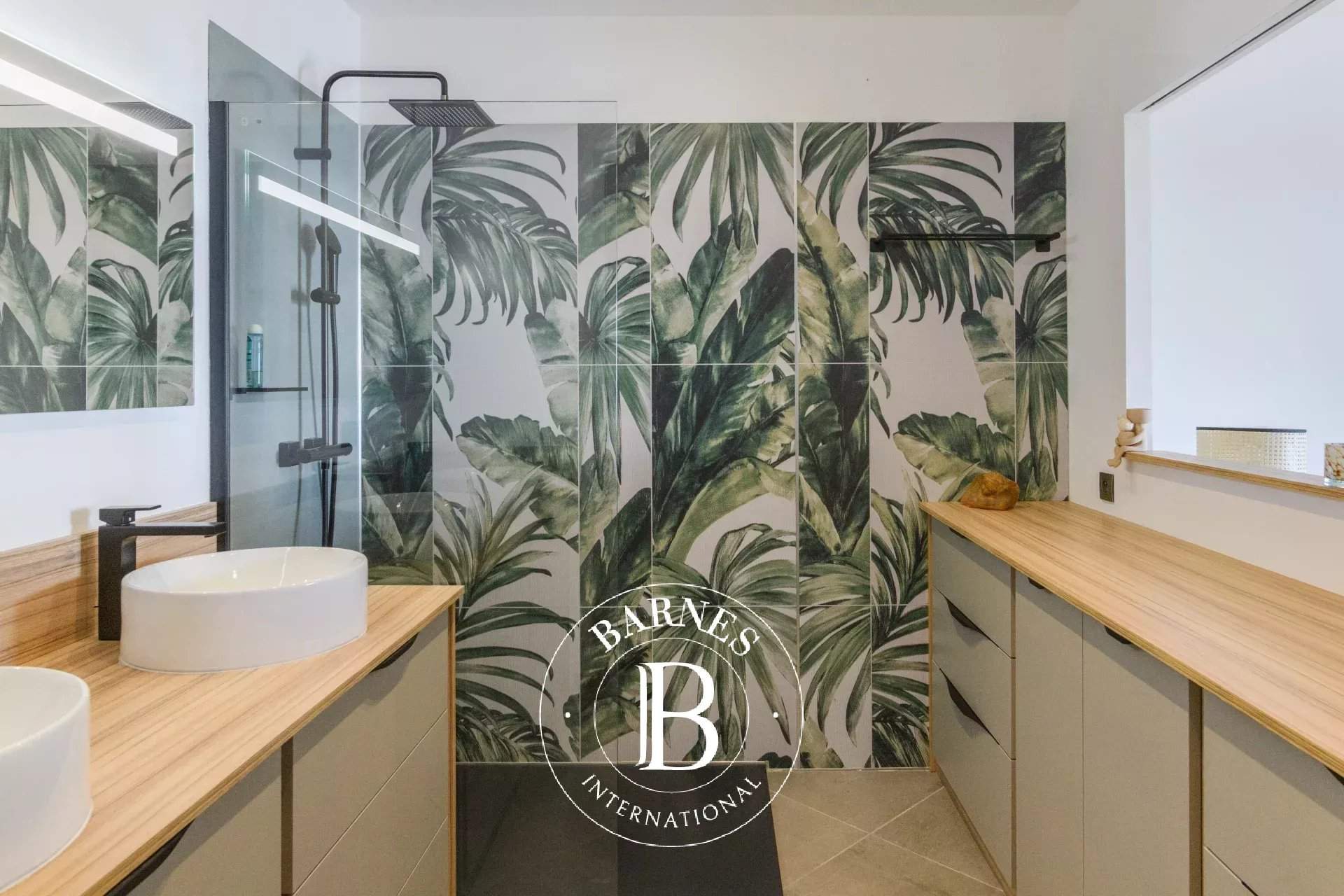 Ollioules  - Villa 7 Pi&egrave;ces 4 Chambres - picture 12