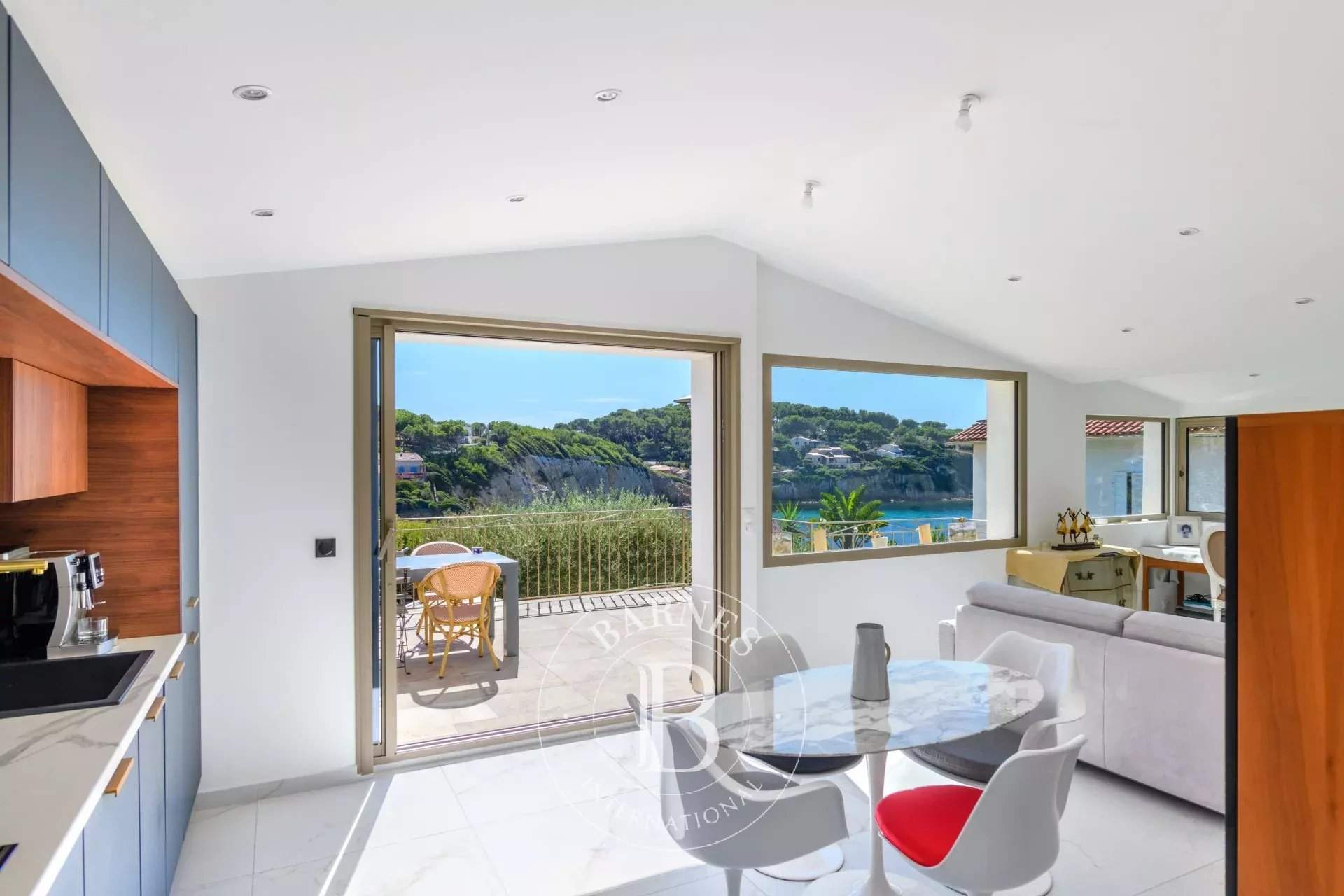 Sanary-sur-Mer  - Villa 4 Bedrooms - picture 8