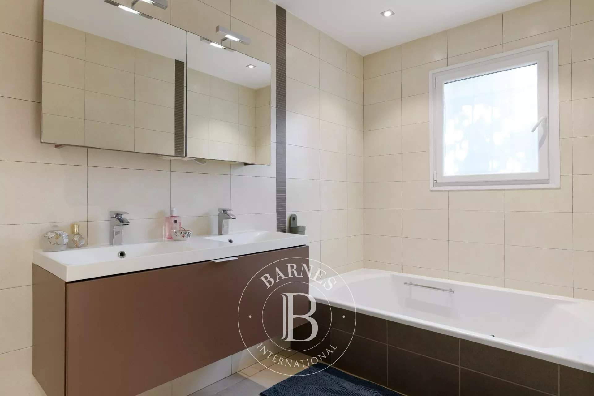 Le Castellet  - House 3 Bedrooms - picture 10