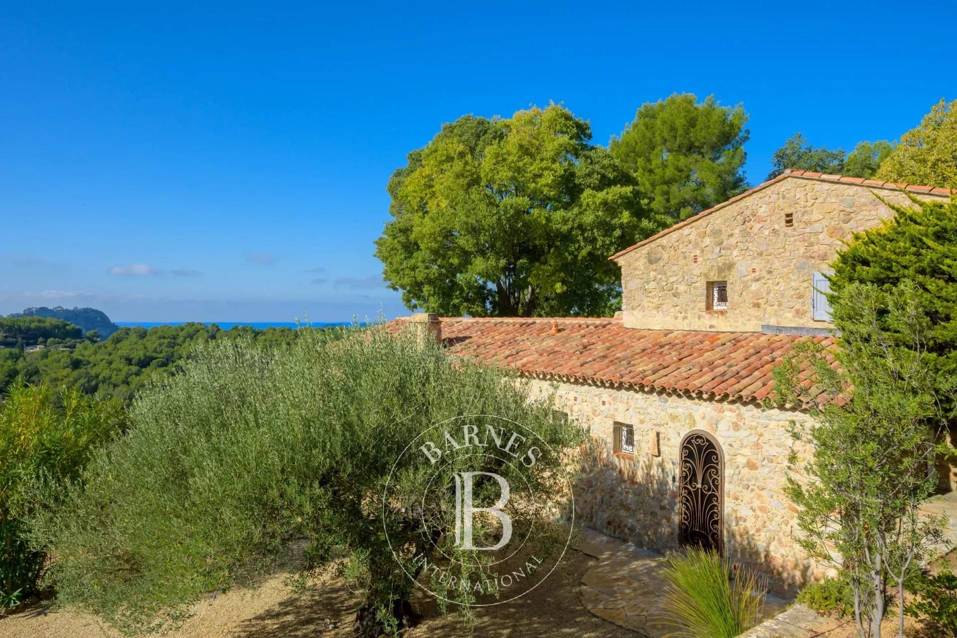 Le Beausset  - Mas 4 Bedrooms - picture 14