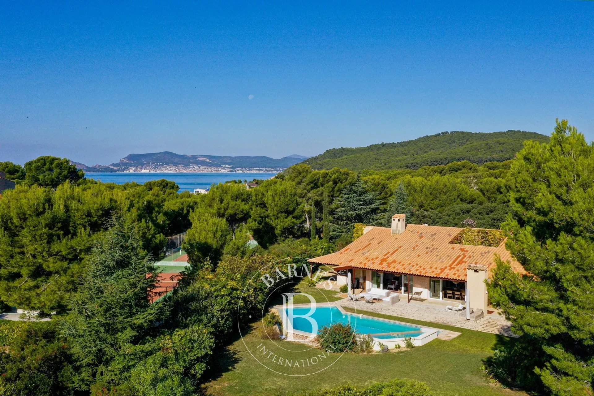 Saint-Cyr-sur-Mer  - House 5 Bedrooms - picture 16