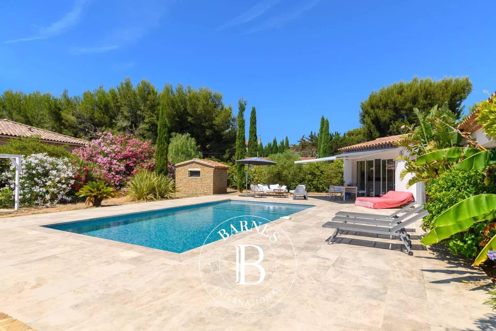 Sanary-sur-Mer  - Villa 4 Bedrooms - picture 19
