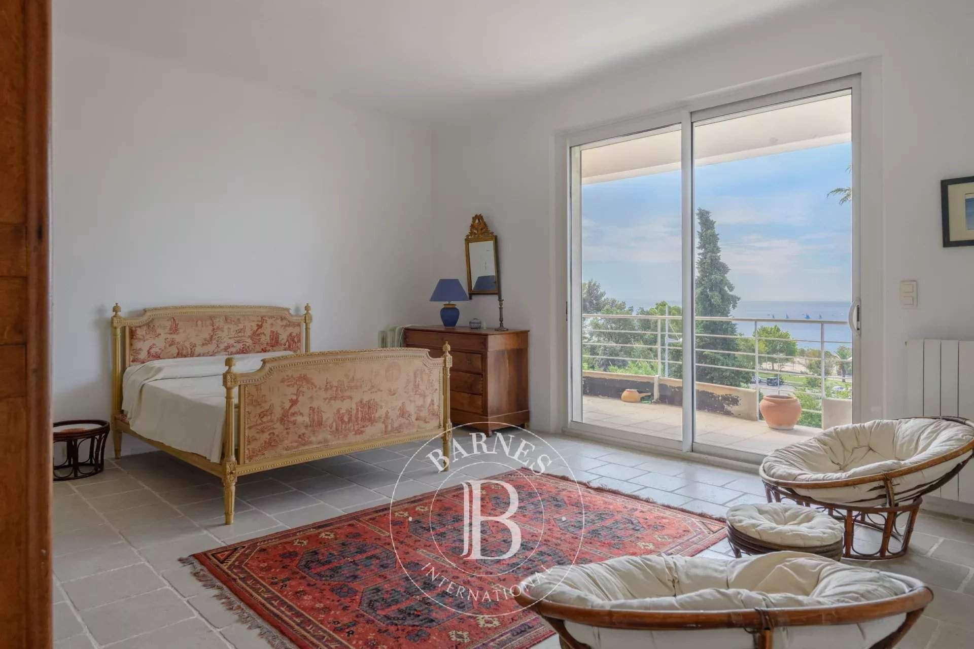 Toulon  - Maison 15 Pièces 11 Chambres - picture 10